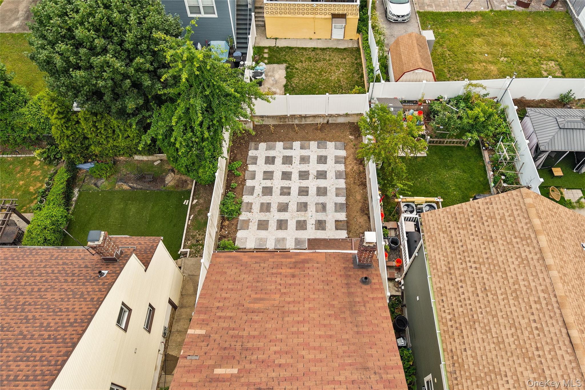 432 Bedford Avenue thumbnail 30