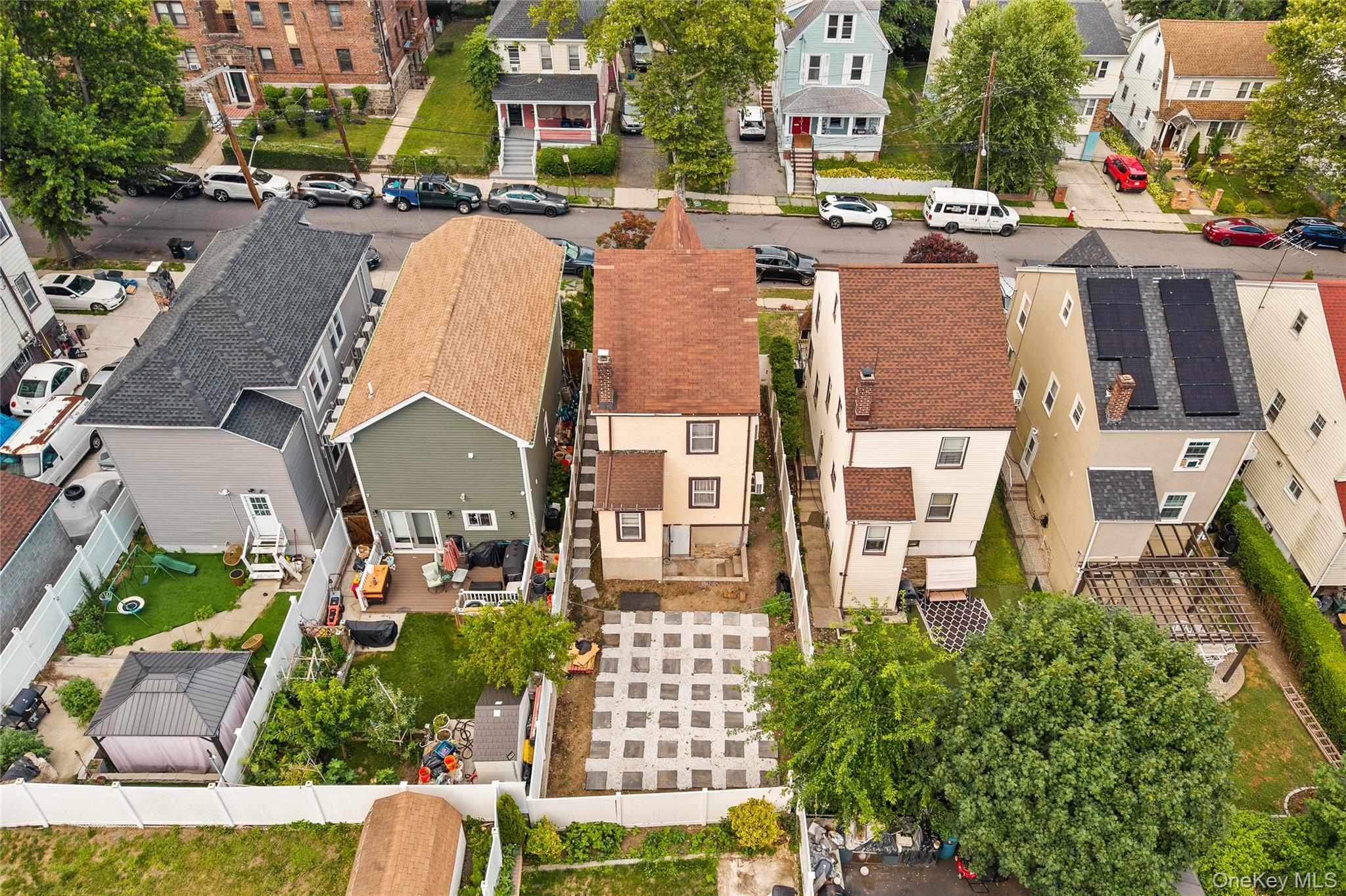 432 Bedford Avenue thumbnail 32