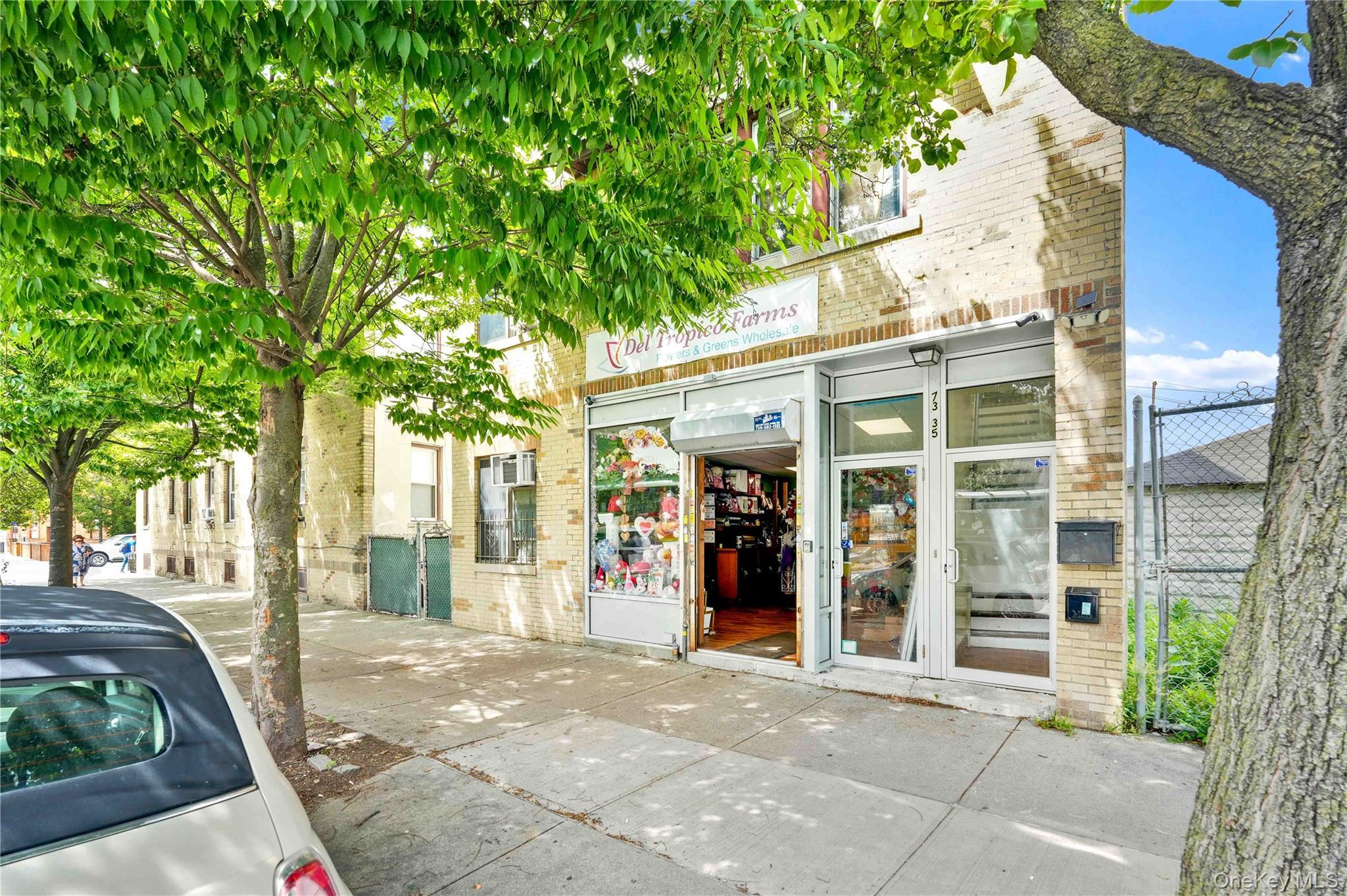 73-35 Myrtle Avenue, Glendale