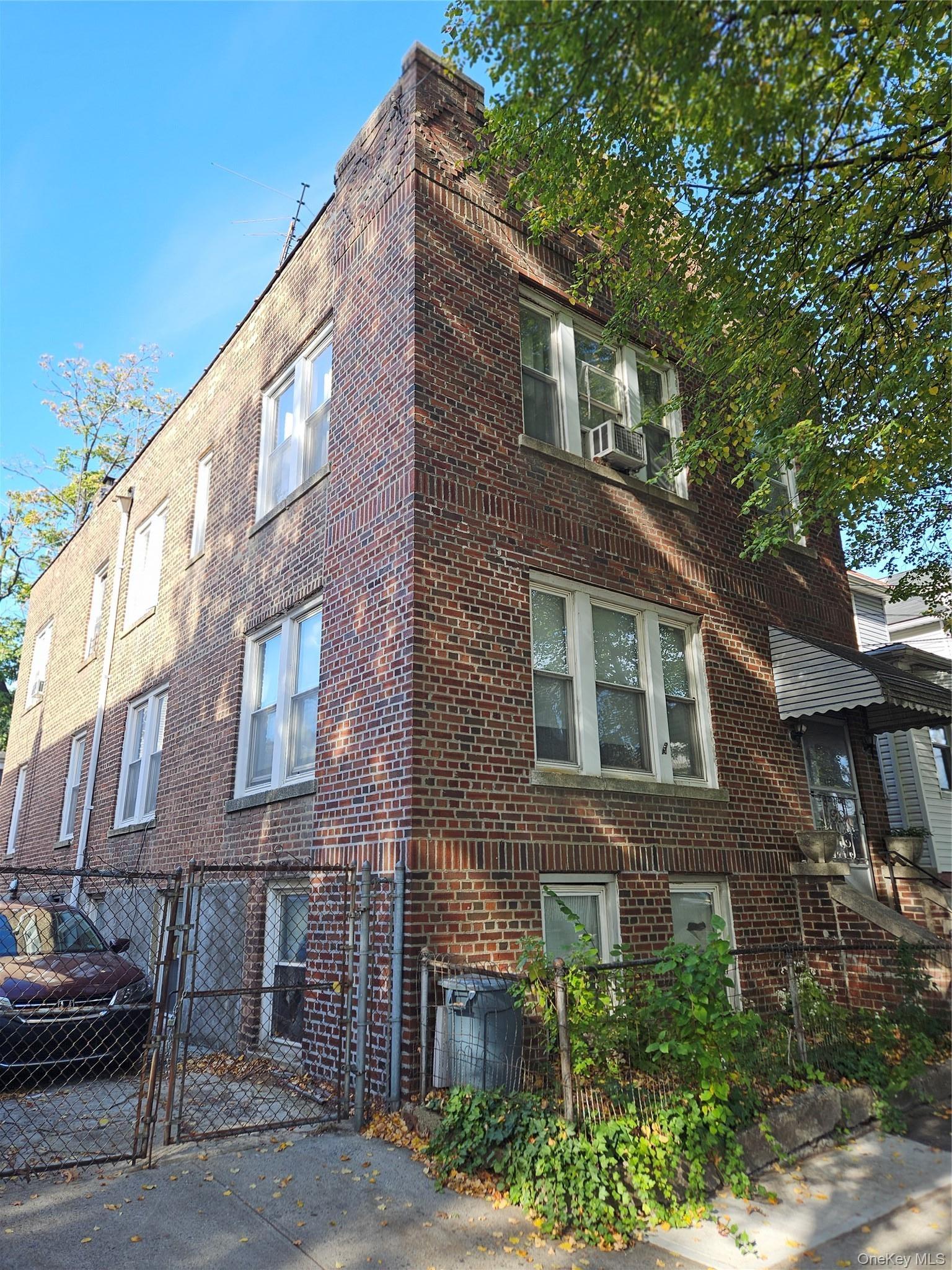 4123 Boyd Avenue thumbnail 2