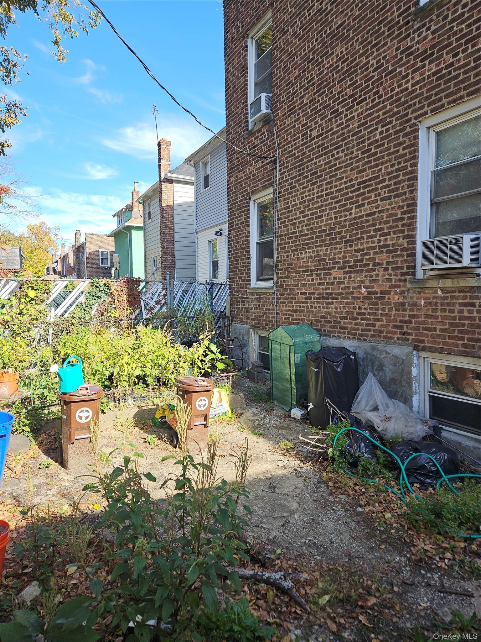 4123 Boyd Avenue thumbnail 4