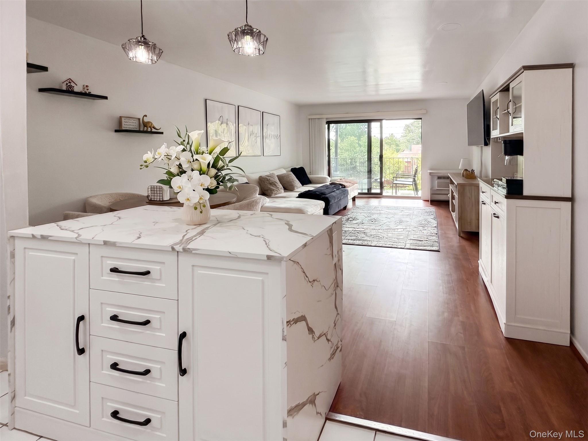 115 Dehaven Drive Unit: 205, Yonkers