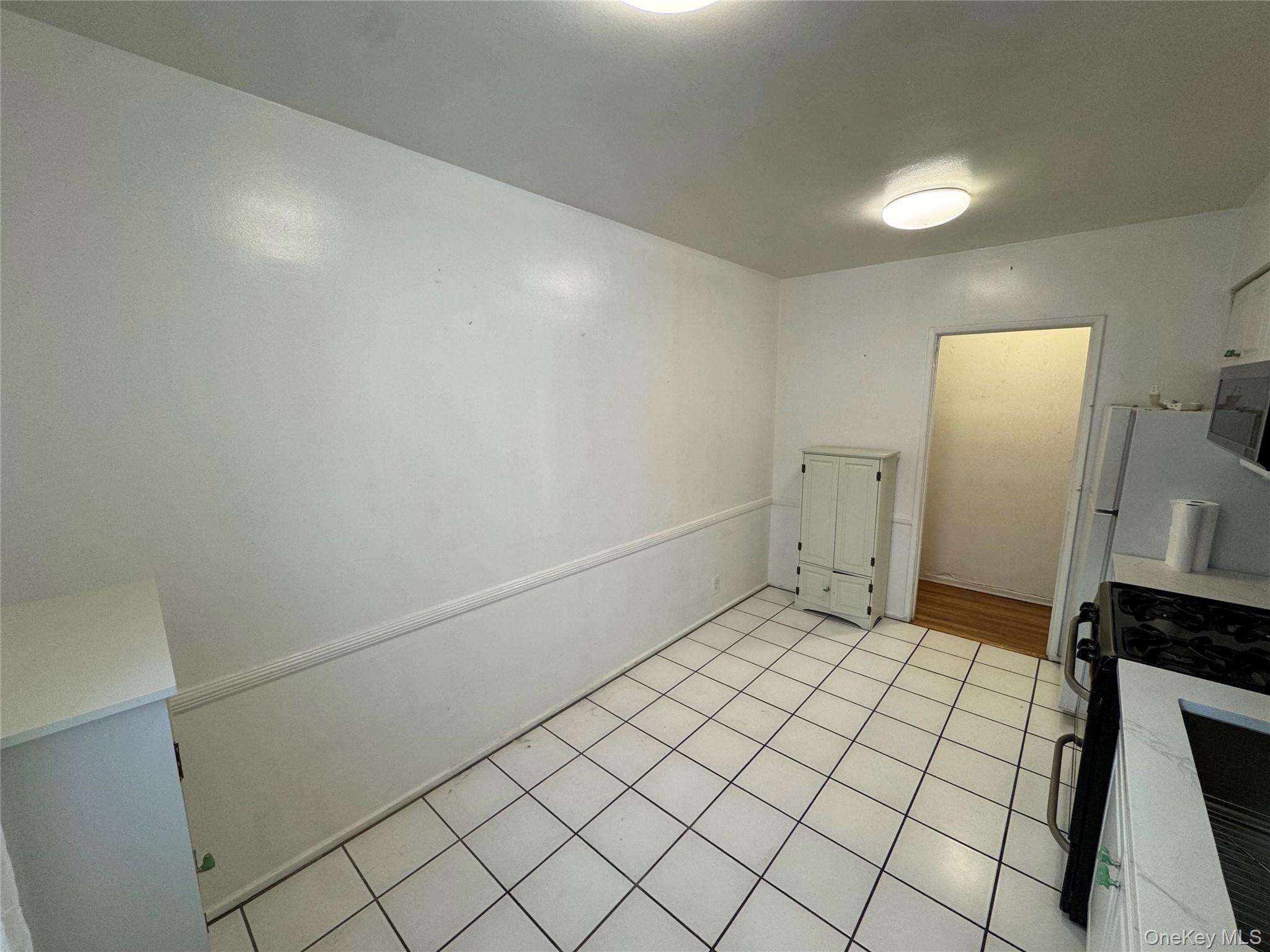 159 Smith ST Unit: G8 thumbnail 9