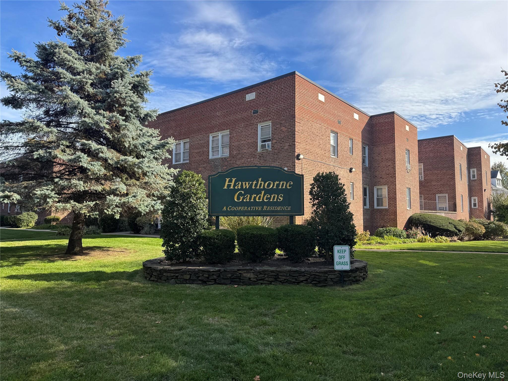 159 Smith ST Unit: G8, Freeport