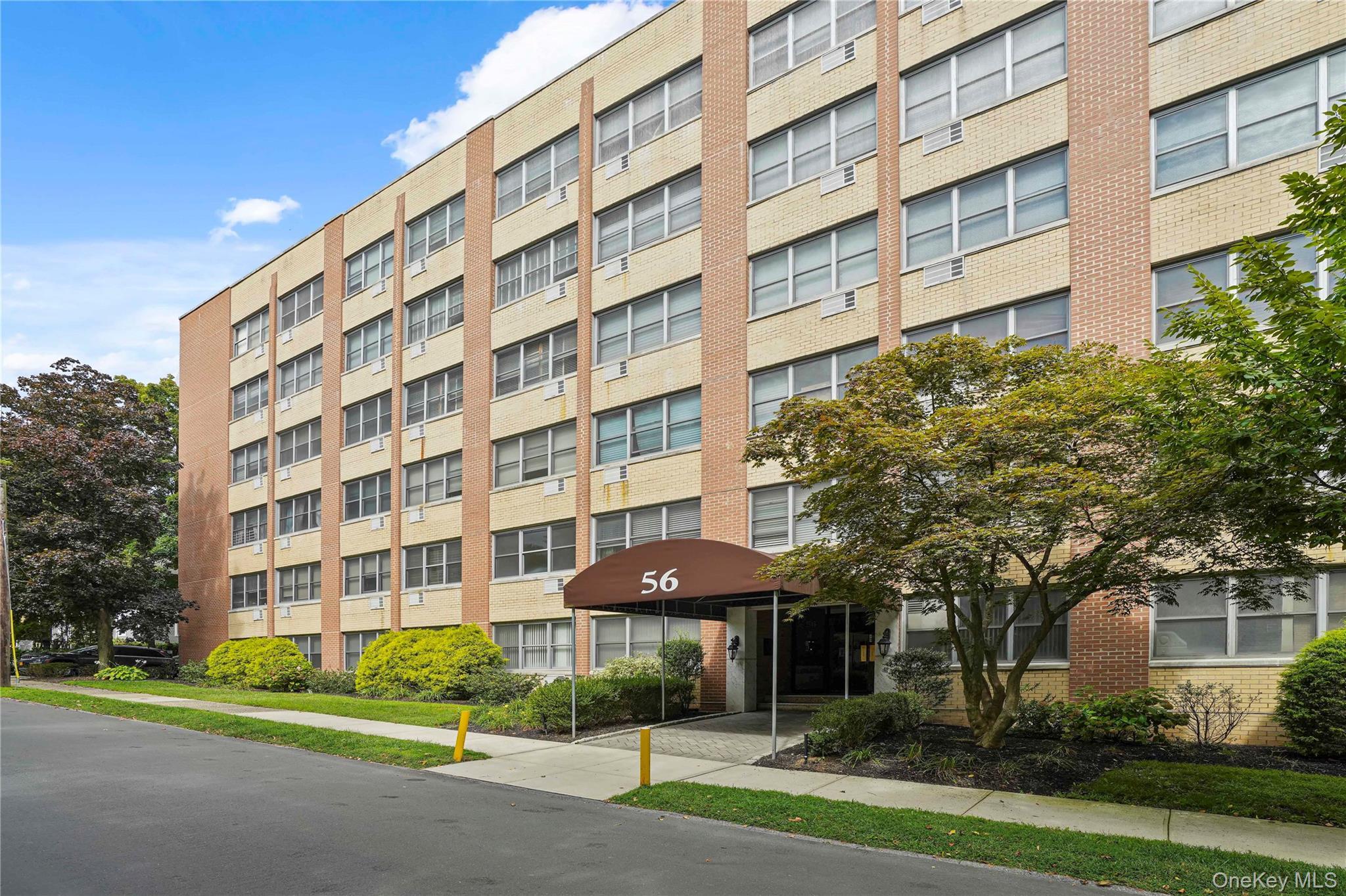 56 Doyer Avenue Unit: 6F, White Plains