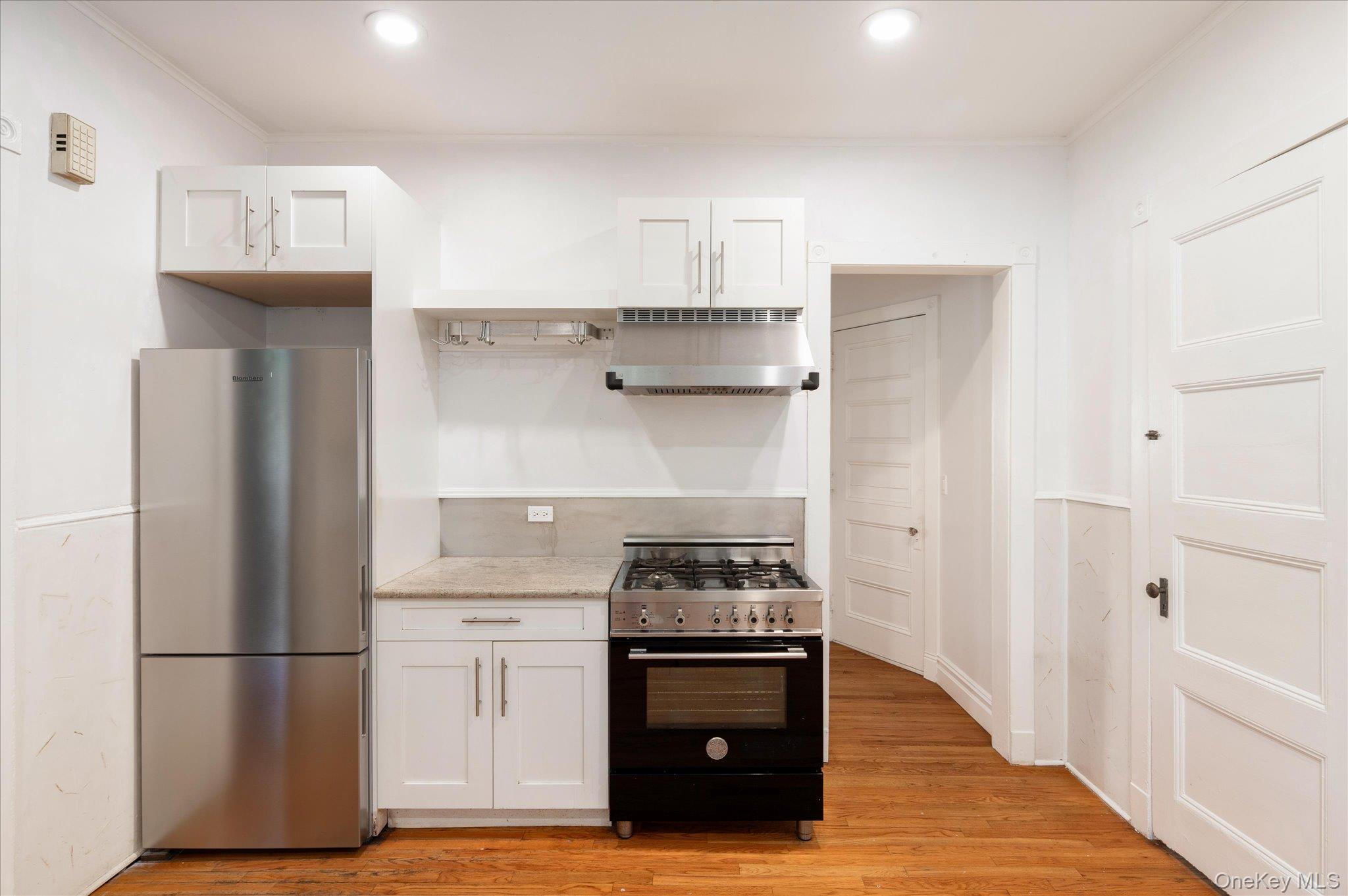 257 and 253 Park Hill Avenue thumbnail 13