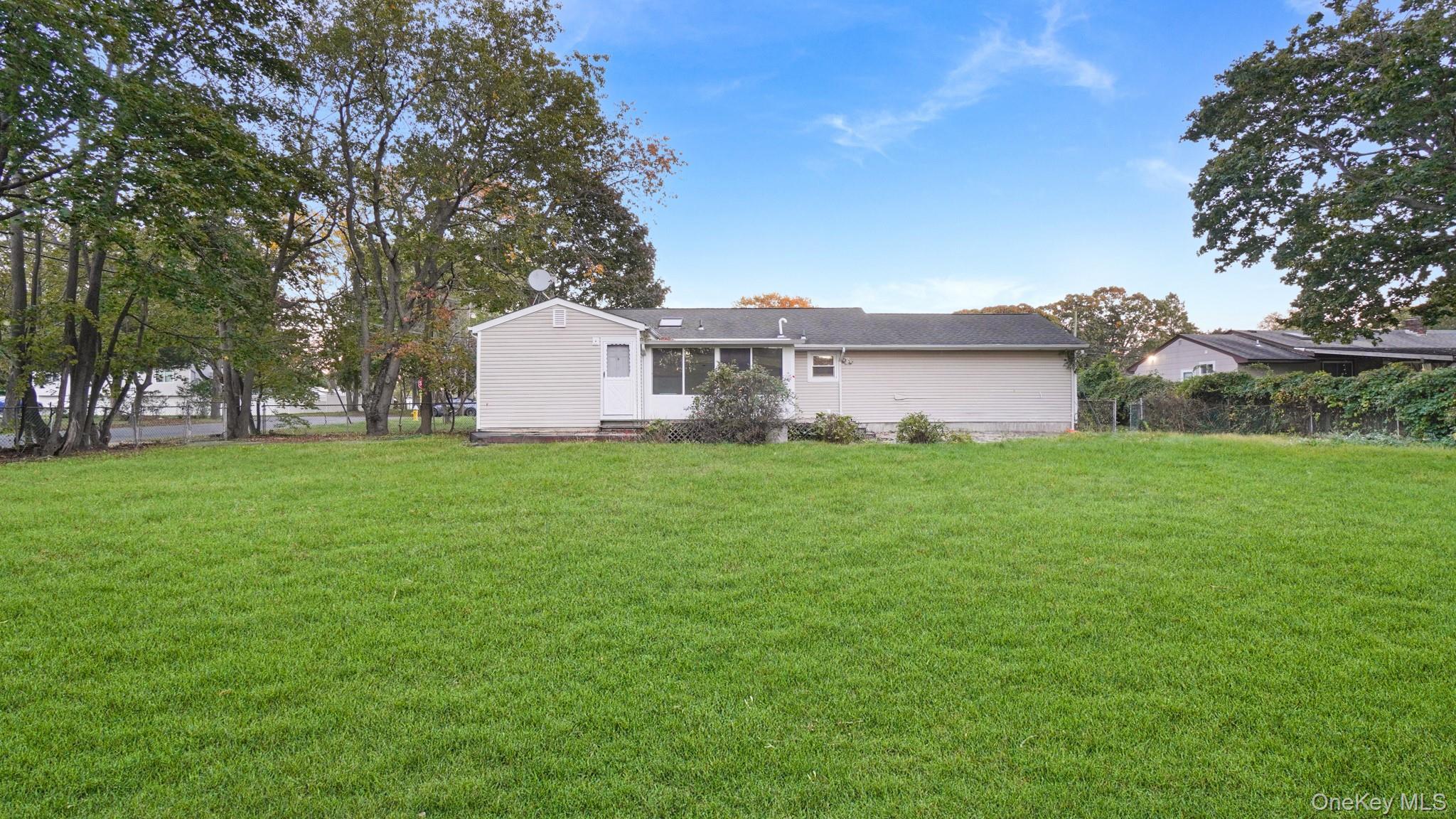 1596 E Forks Road thumbnail 30