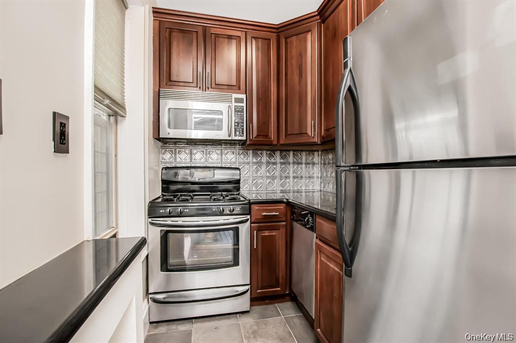 219 Bronx River Road Unit: 5A thumbnail 8