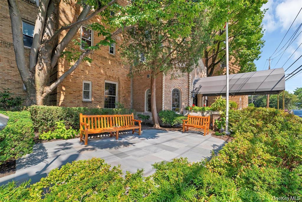 219 Bronx River Road Unit: 5A thumbnail 3