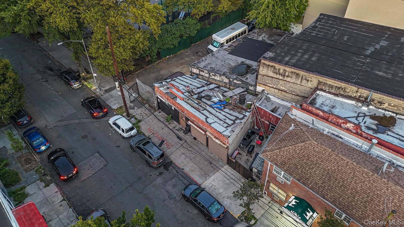 1144 Rev James Polite Avenue thumbnail 6