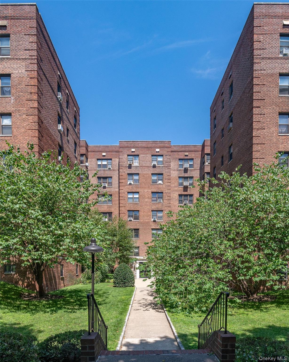 485 E Lincoln Avenue Unit: 207 thumbnail 19
