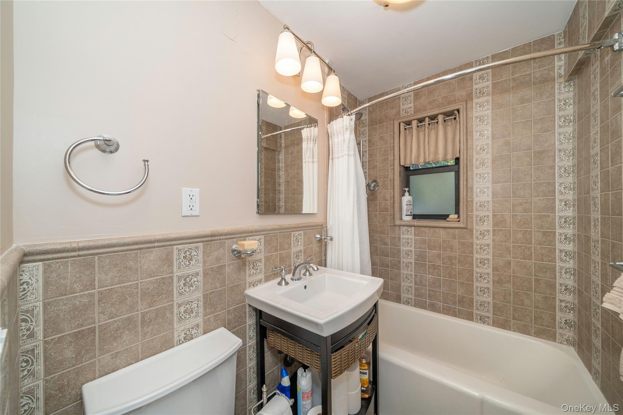 485 E Lincoln Avenue Unit: 207 thumbnail 11