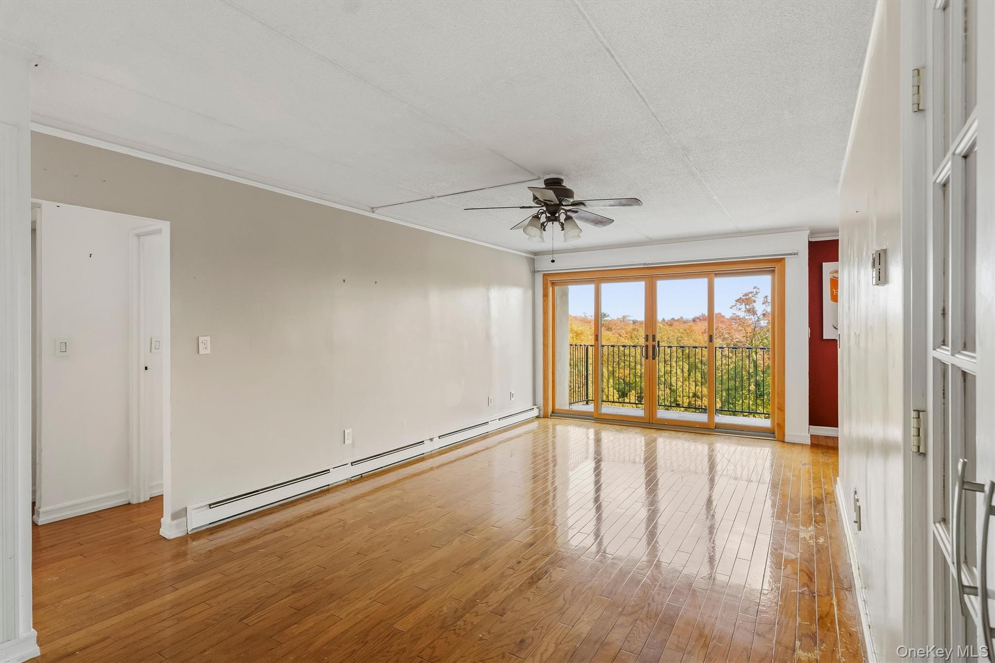 128 Colonial Parkway Unit: 4C thumbnail 4