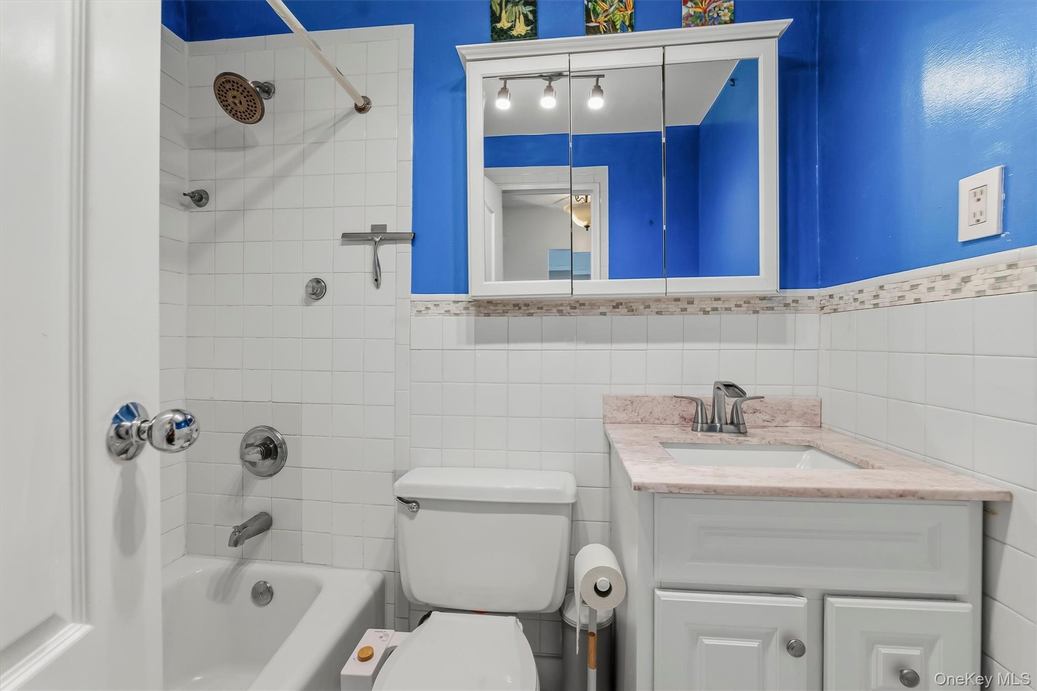 128 Colonial Parkway Unit: 4C thumbnail 29