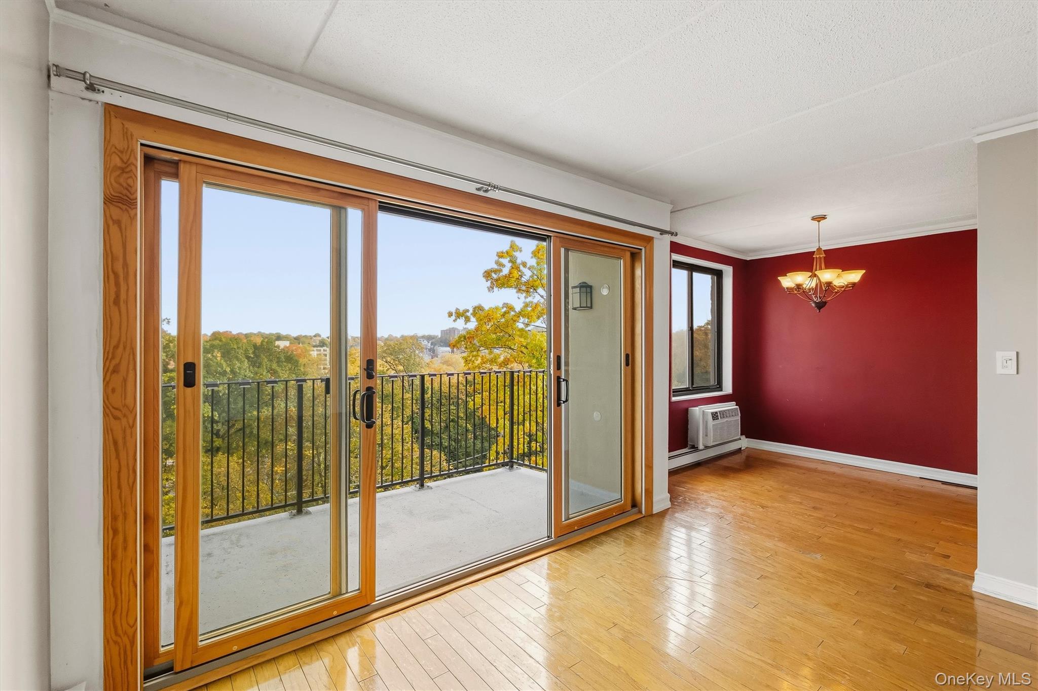 128 Colonial Parkway Unit: 4C thumbnail 11