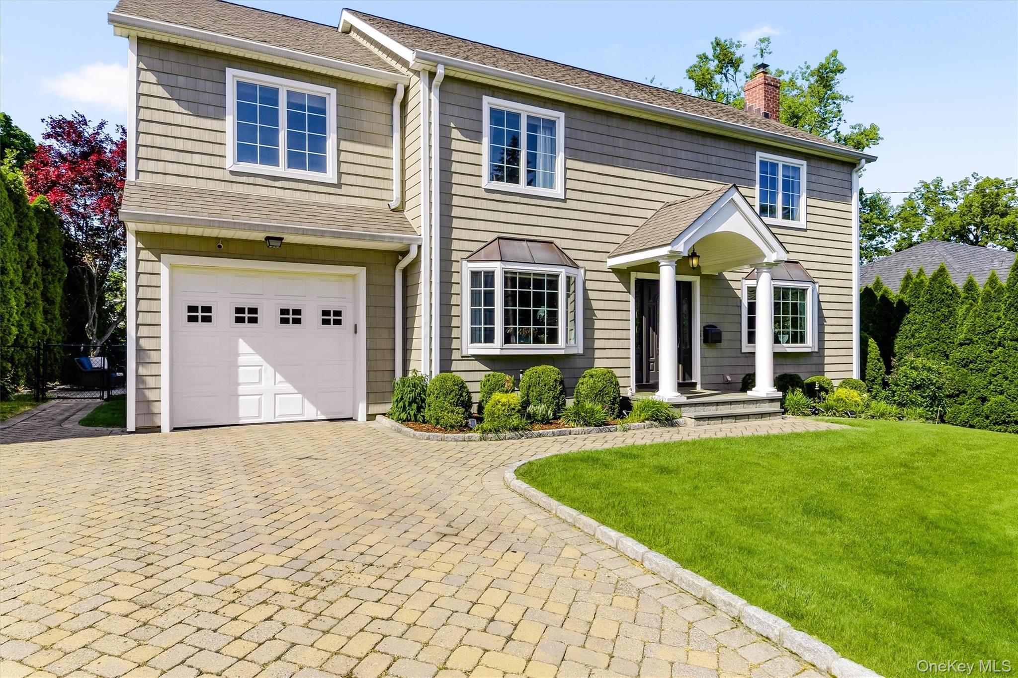 185 Old Wilmot Road, Scarsdale