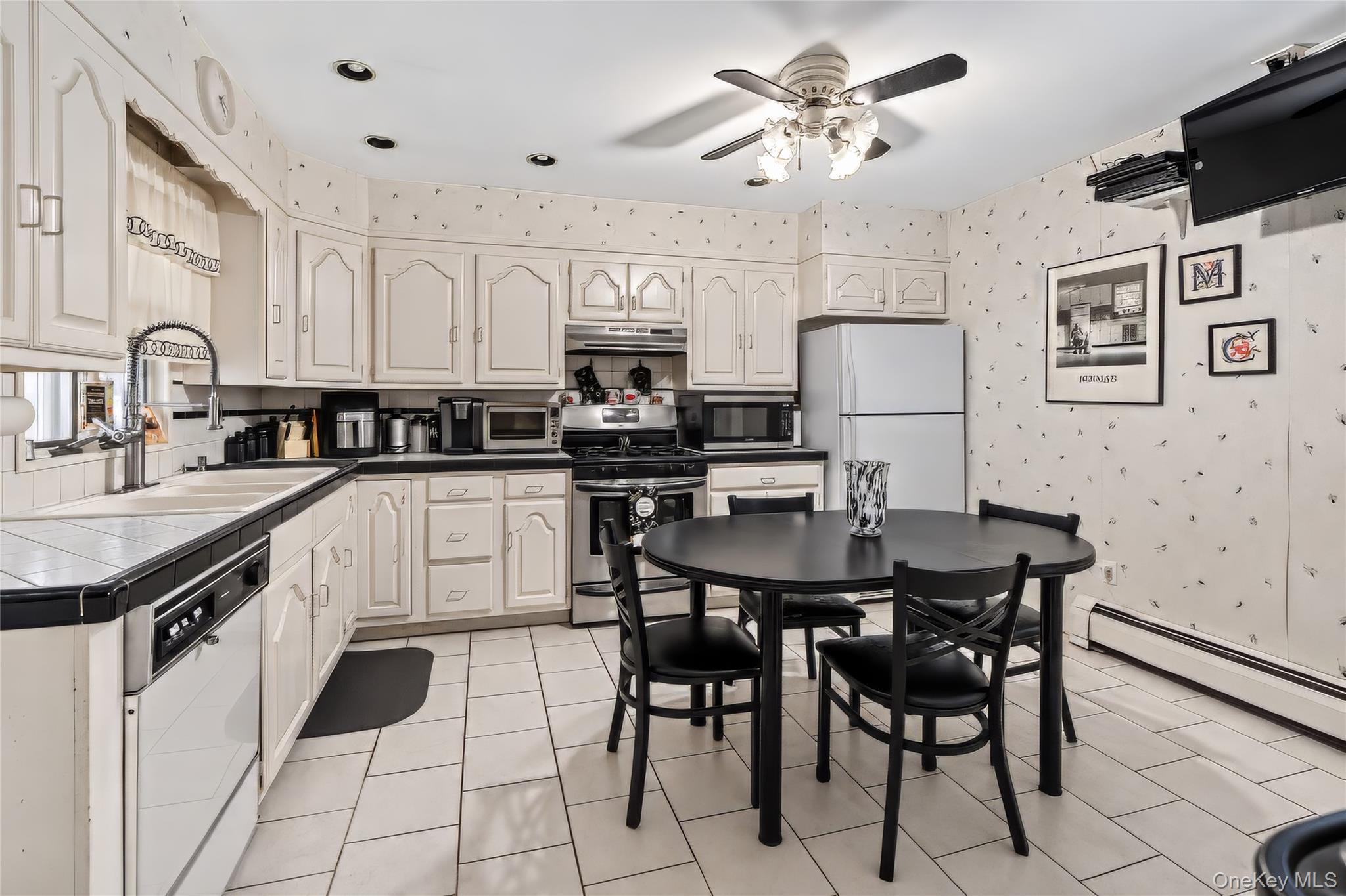 129 Sweetfield Circle thumbnail 9