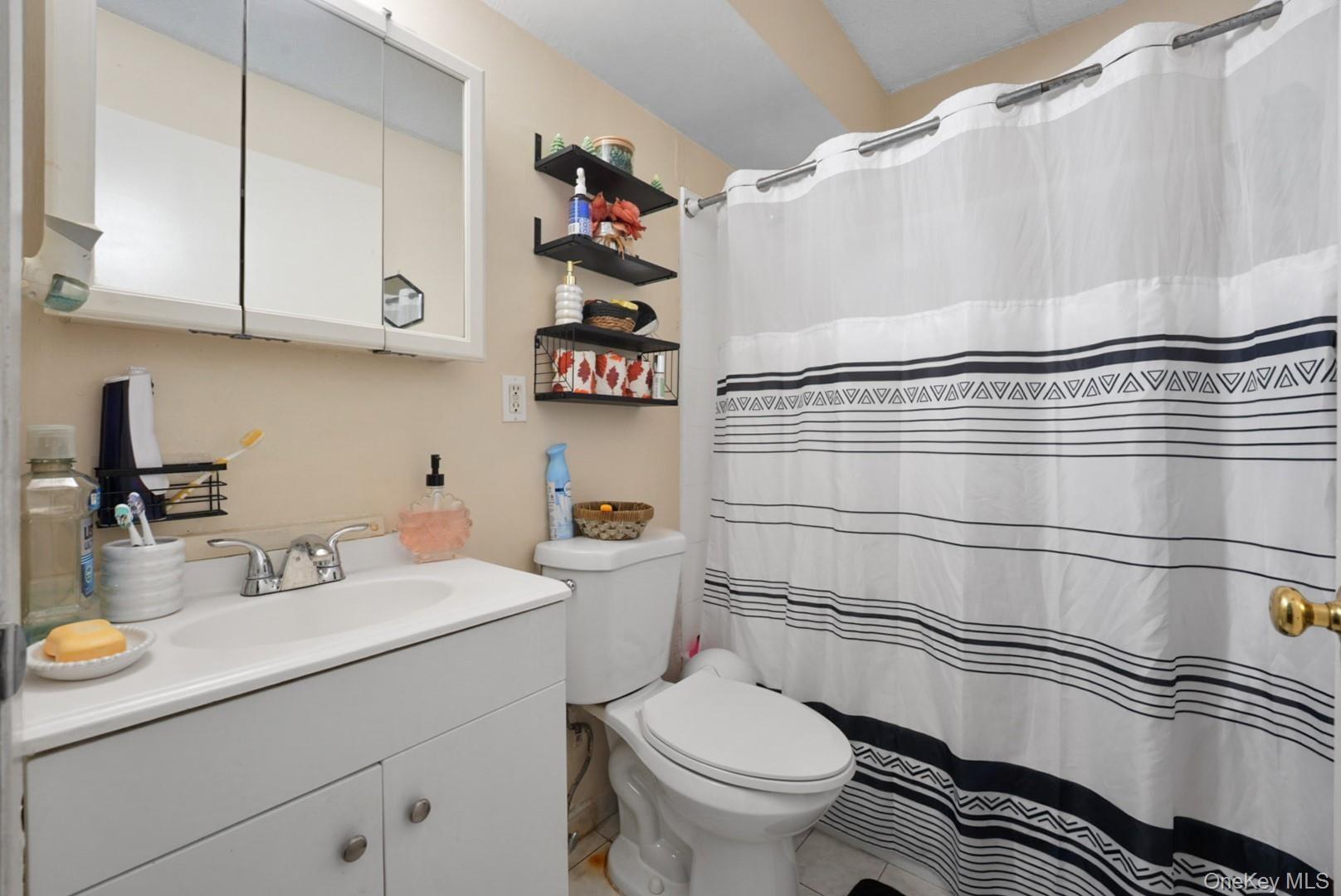 820 Bryant Avenue thumbnail 11