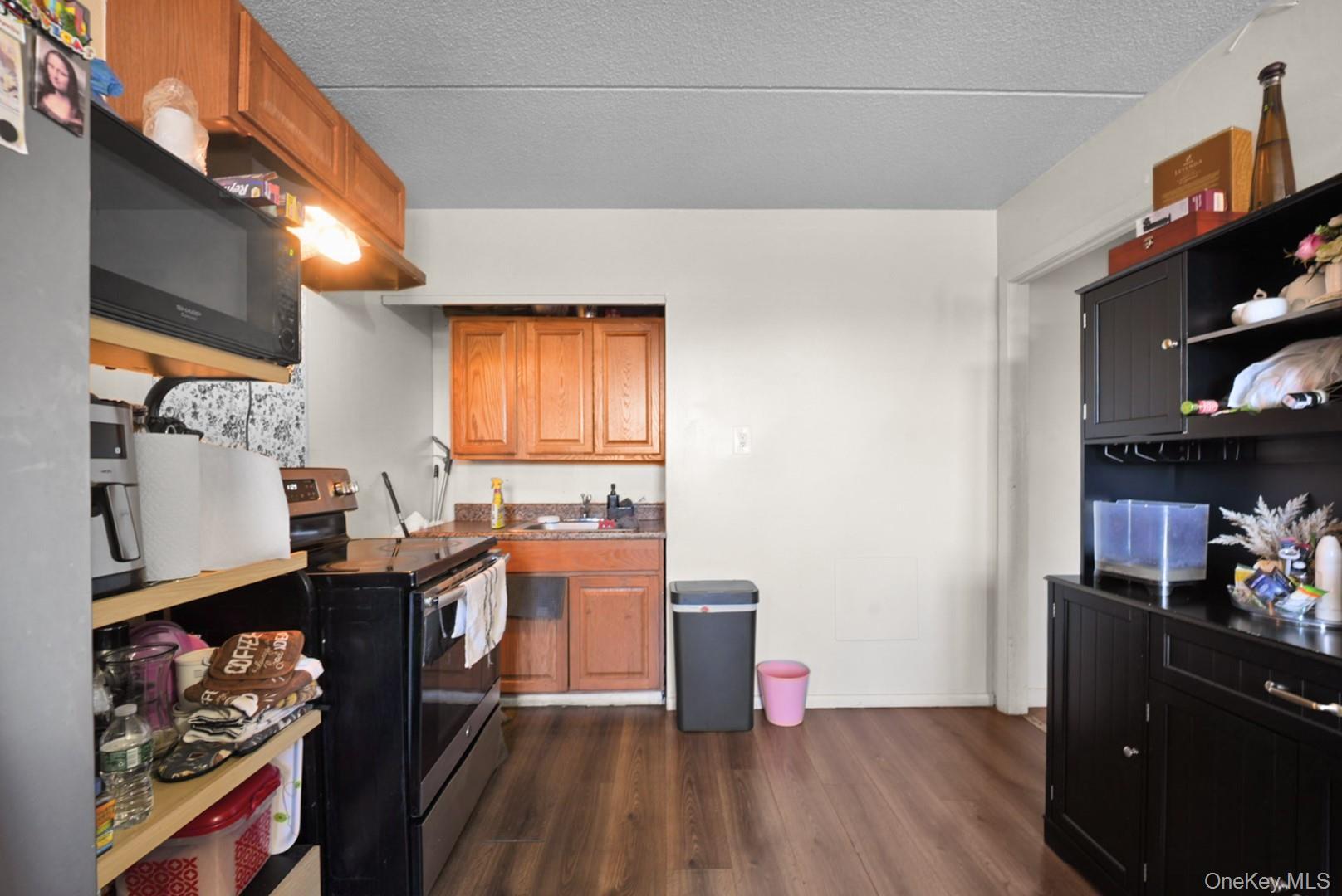 820 Bryant Avenue thumbnail 15