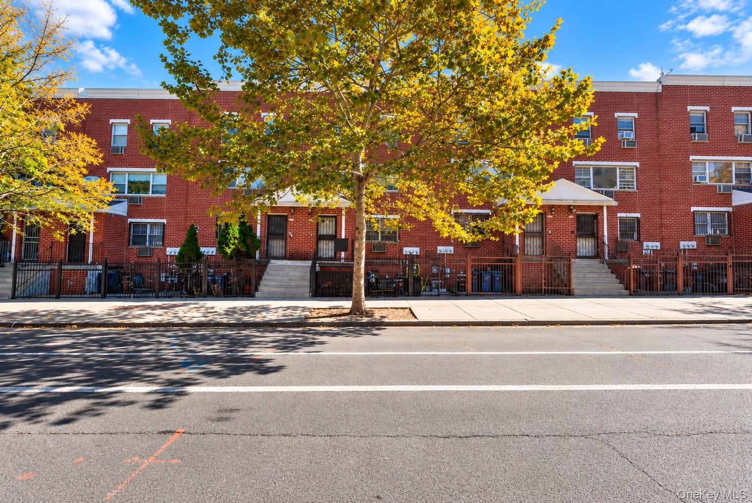 820 Bryant Avenue thumbnail 21