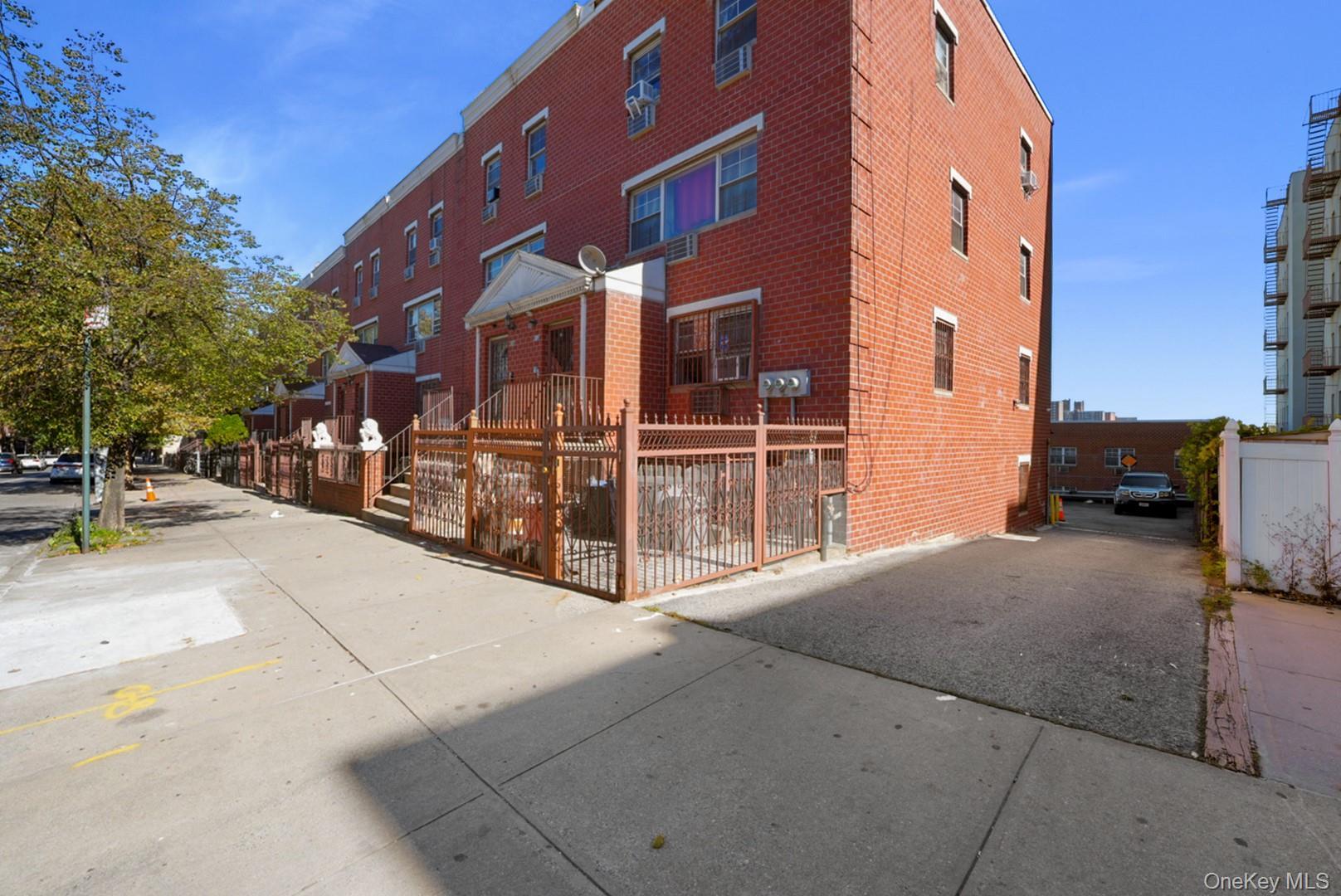 820 Bryant Avenue thumbnail 18