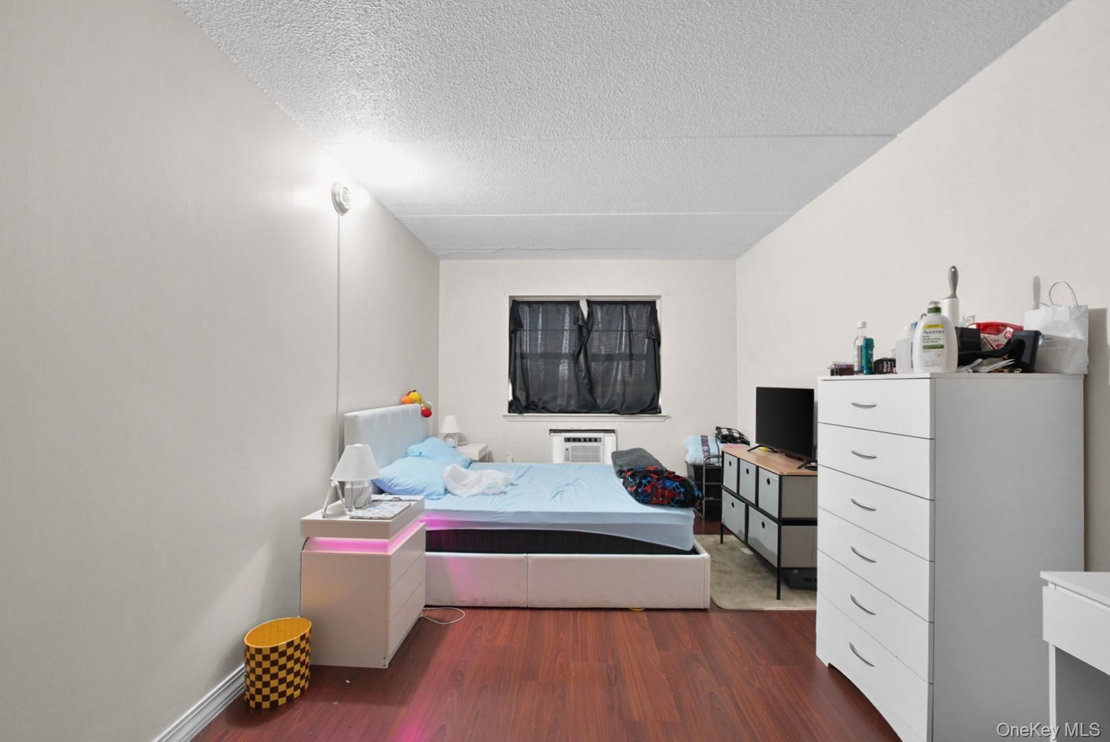 820 Bryant Avenue thumbnail 8