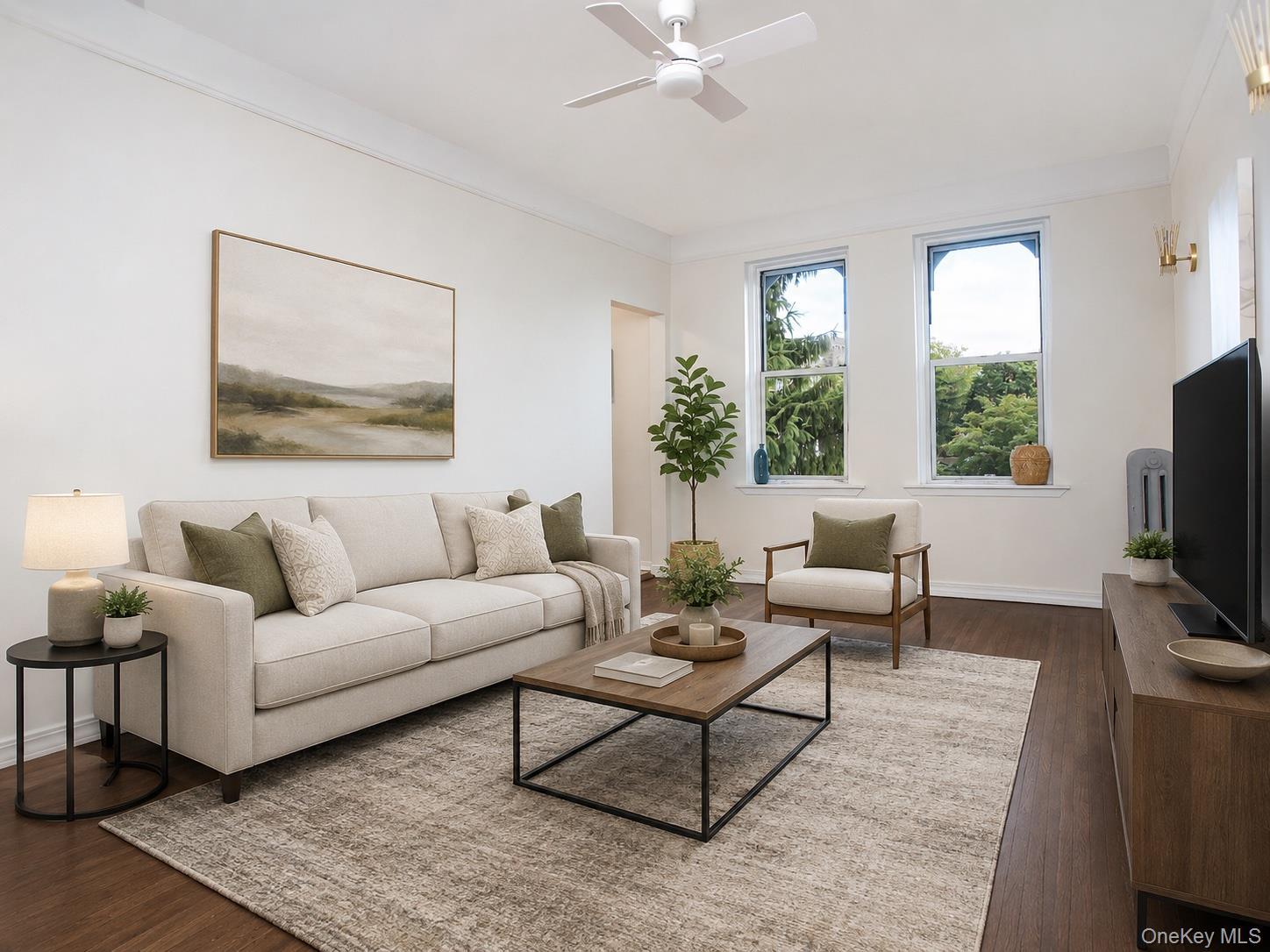 472 Gramatan Avenue Unit: 5R, Fleetwood