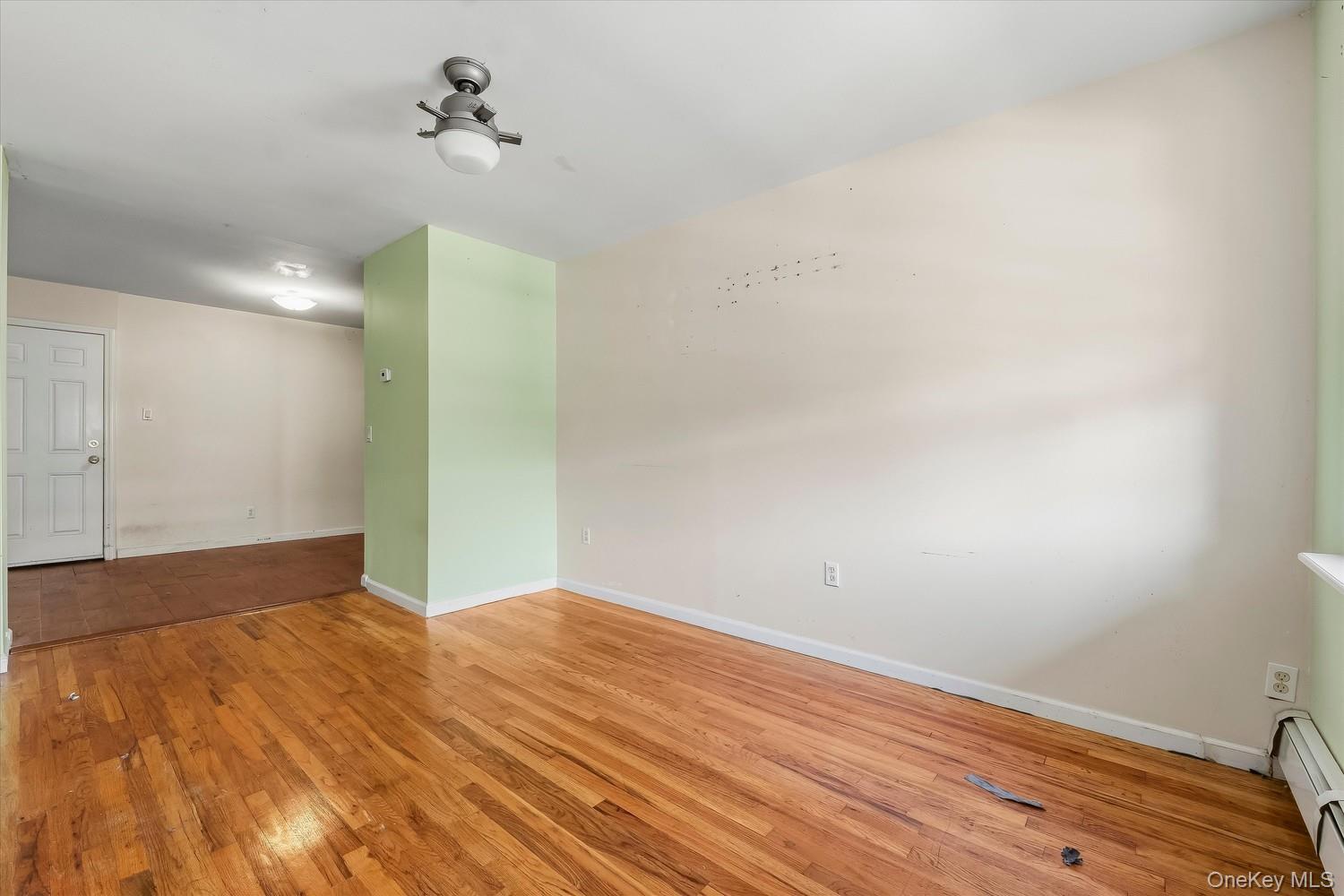 3229 Lurting Avenue thumbnail 8