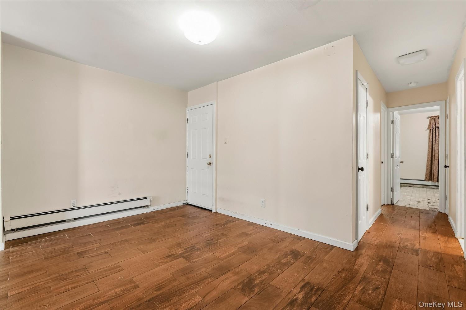 3229 Lurting Avenue thumbnail 5
