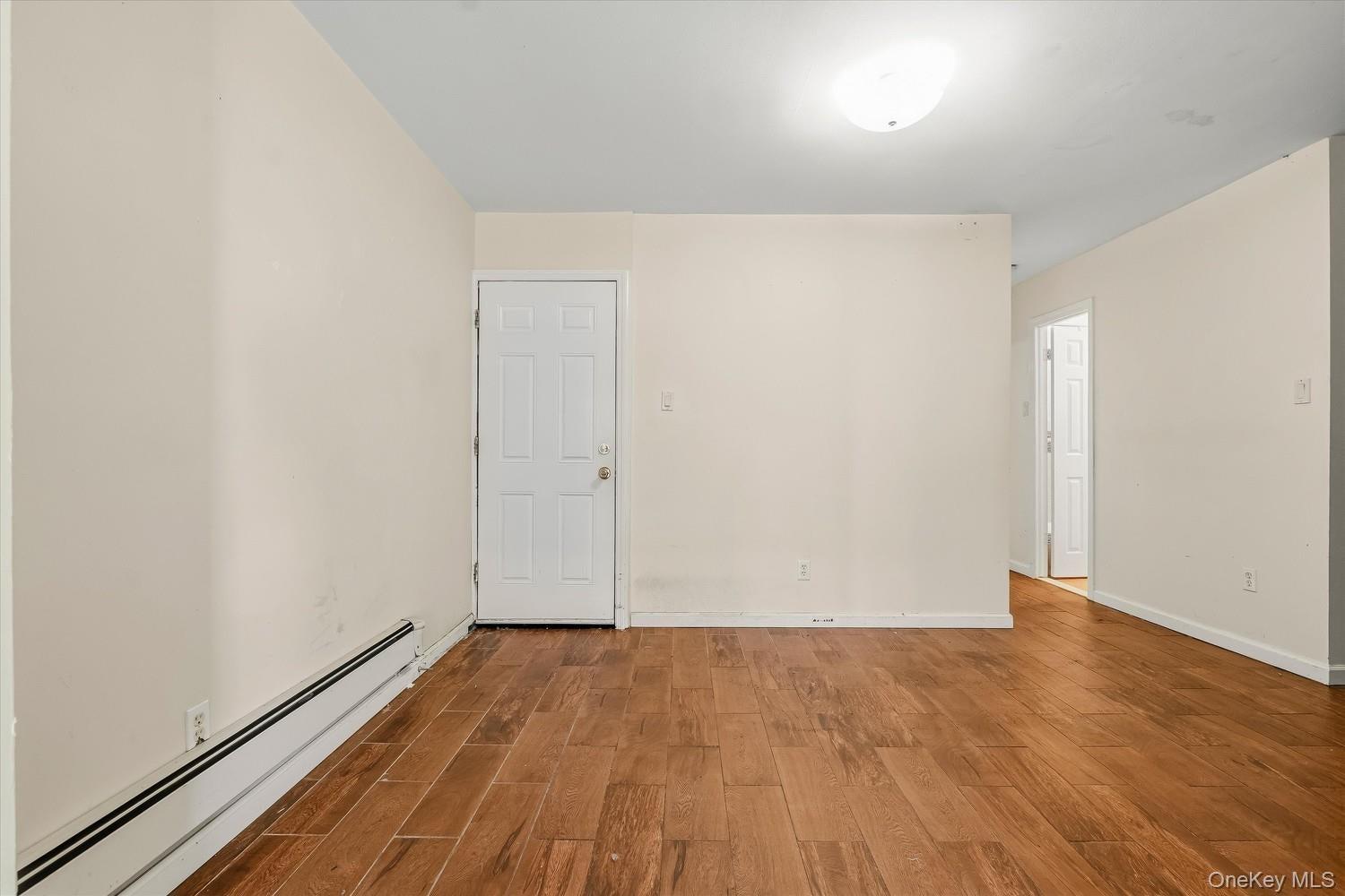 3229 Lurting Avenue thumbnail 4