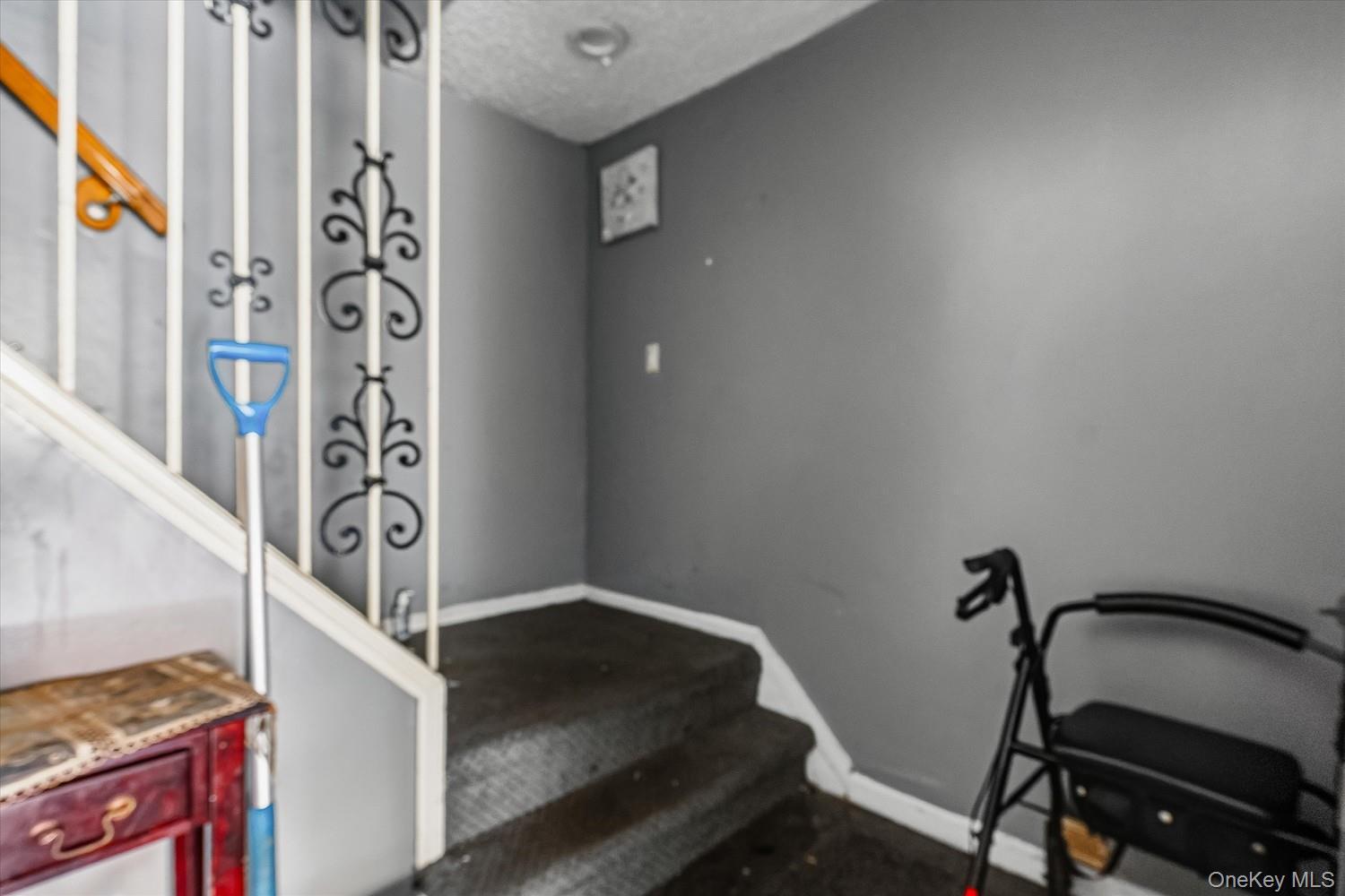 3229 Lurting Avenue thumbnail 15
