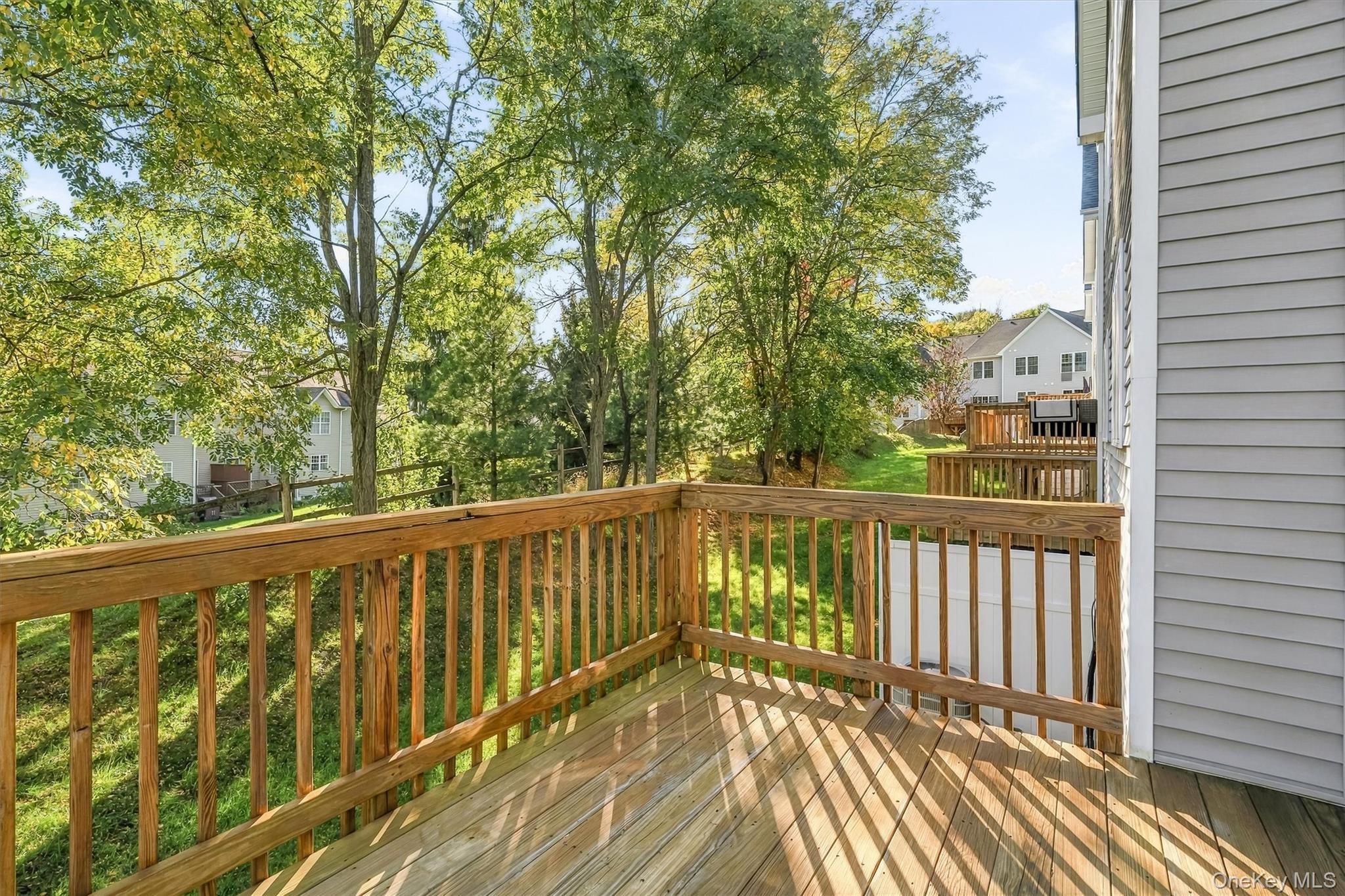 160 Highwood Drive thumbnail 15