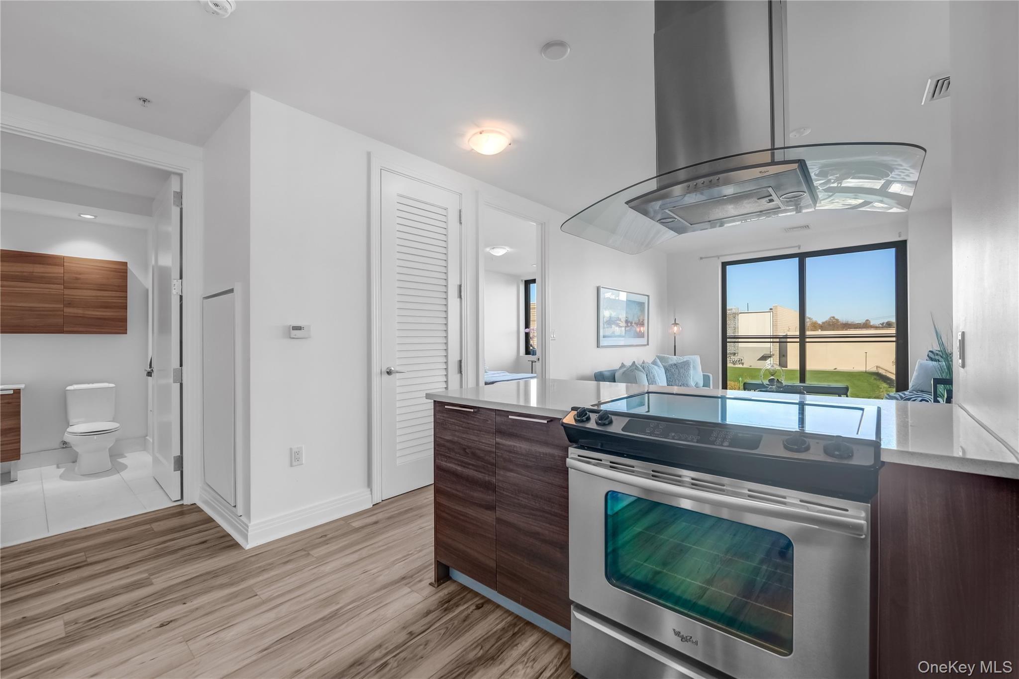 701 Ridge Hill Boulevard Unit: 8M thumbnail 4