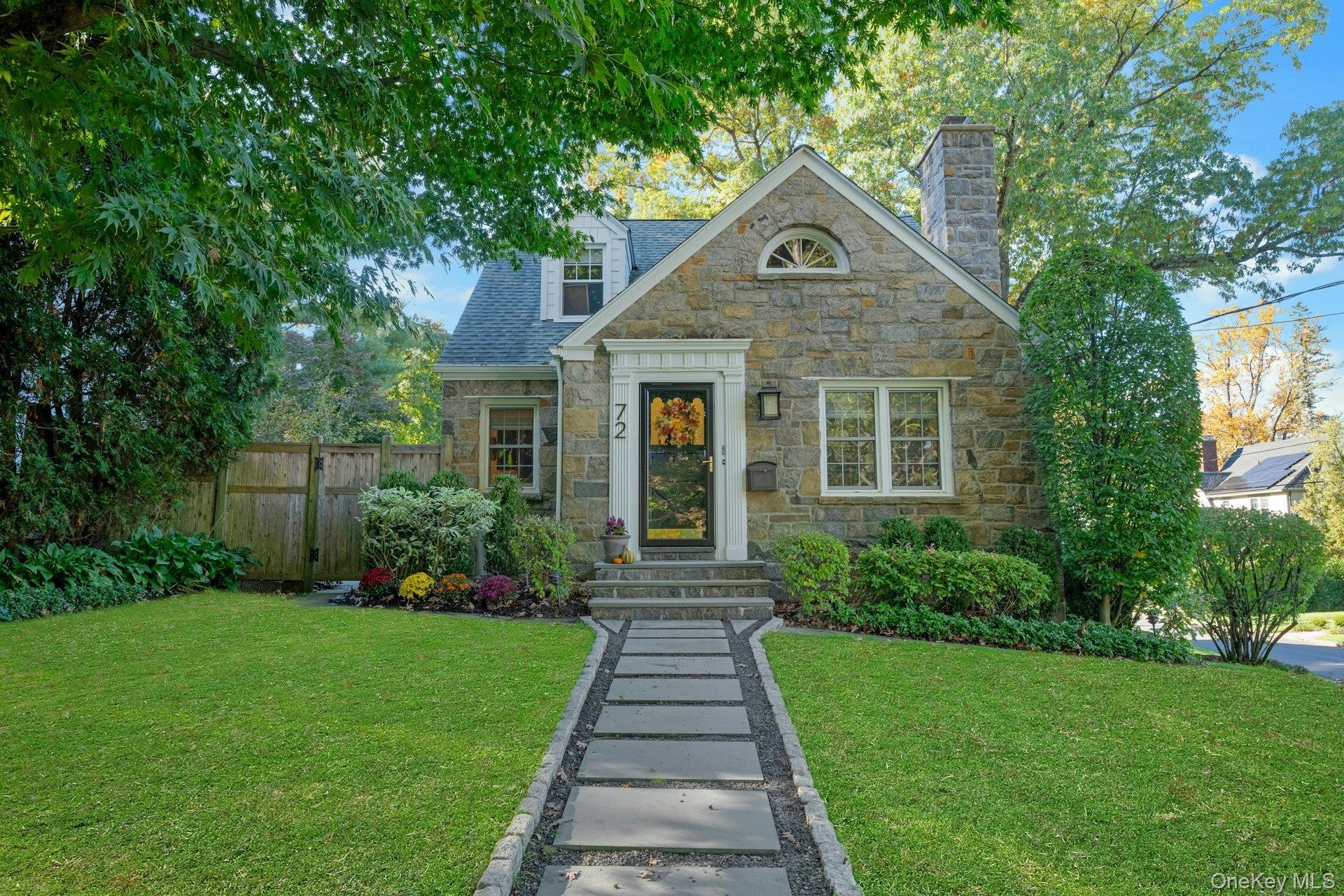 72 Jane Street thumbnail 2