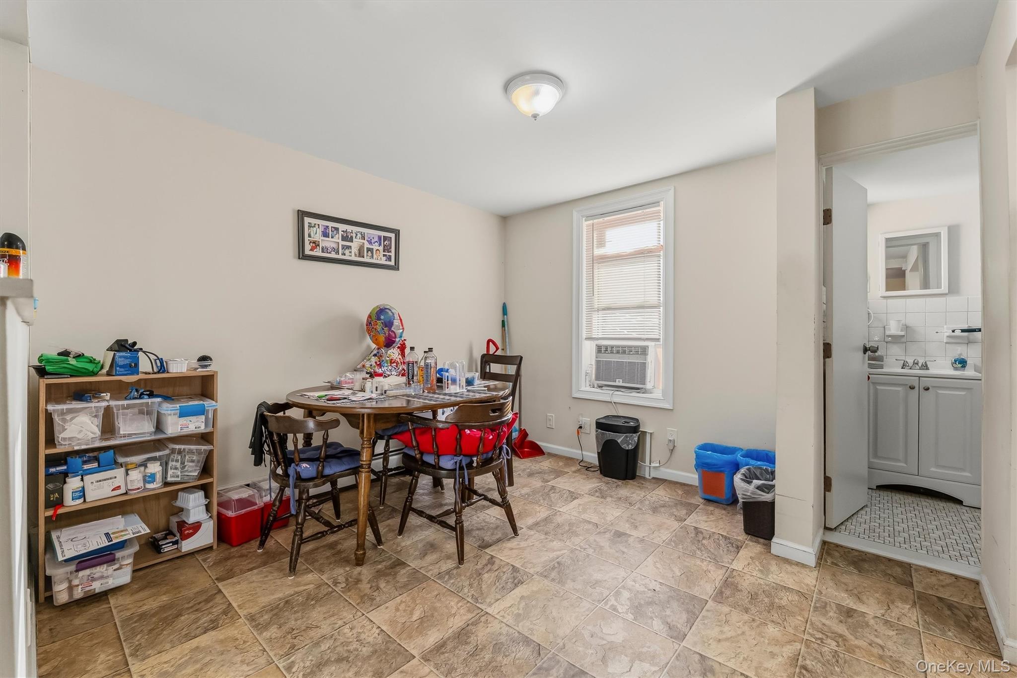 1711 Hobart Avenue thumbnail 14