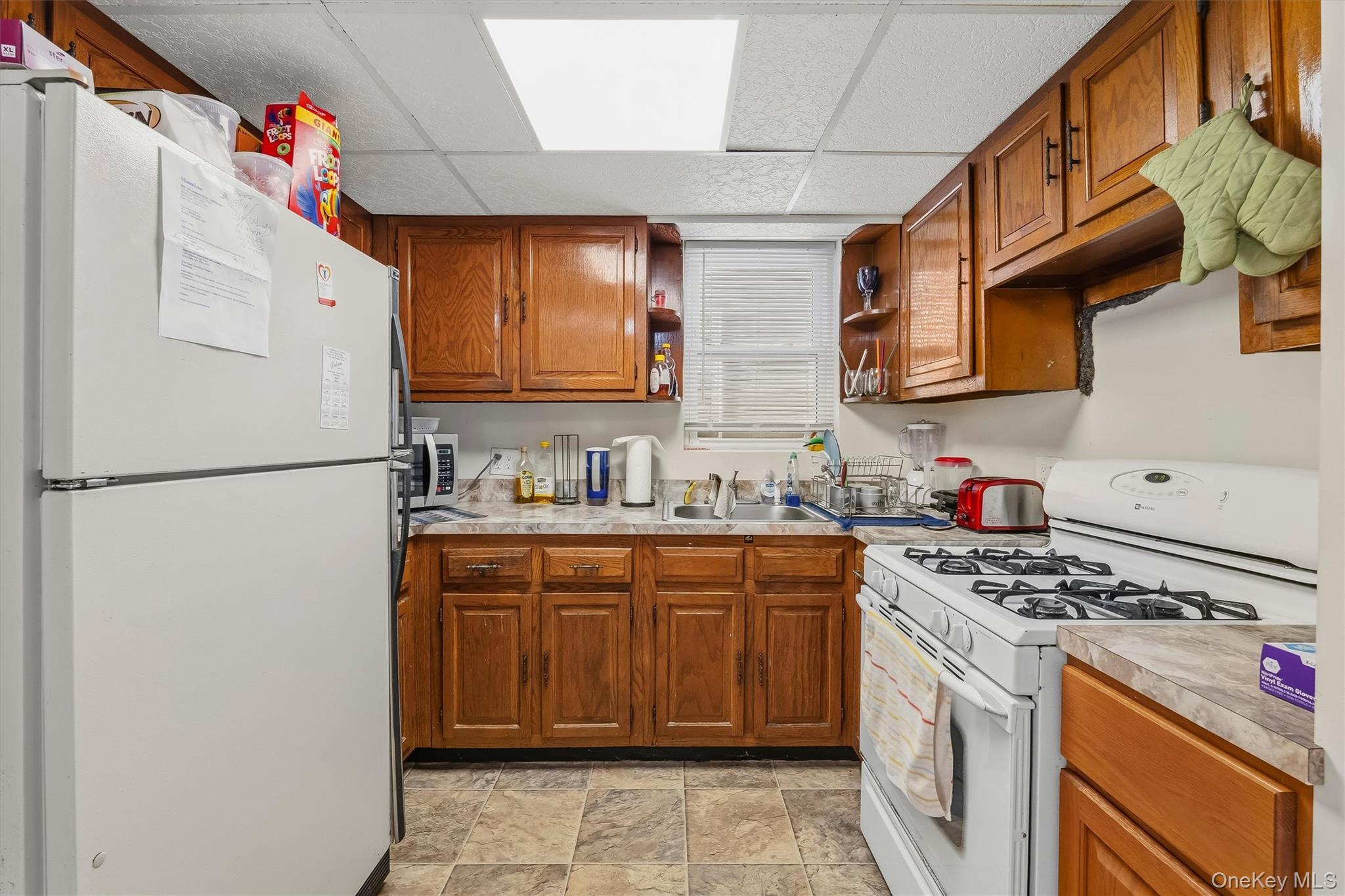 1711 Hobart Avenue thumbnail 18