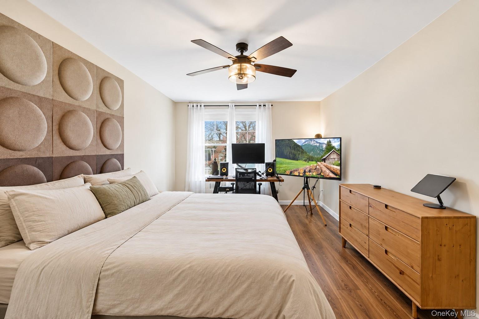 250 N Broadway Unit: 5B thumbnail 5