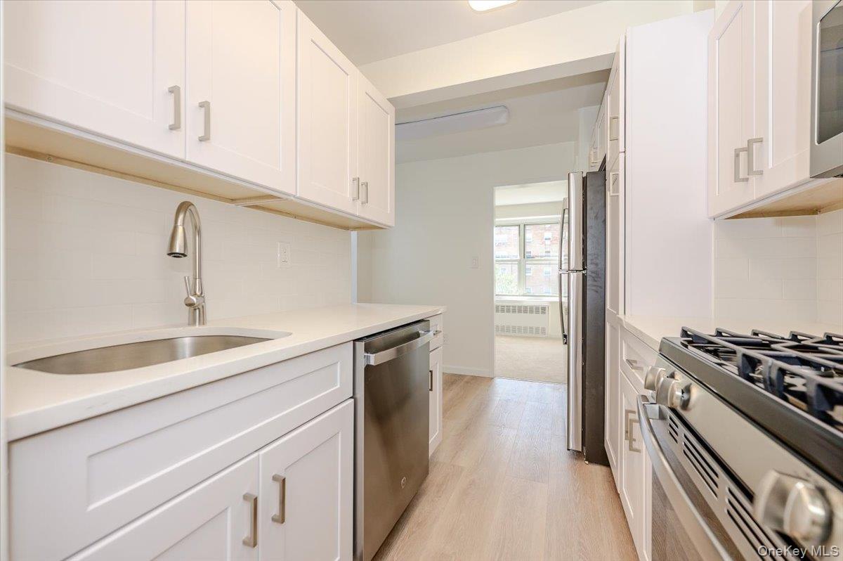 99 Randall Avenue Unit: 1F thumbnail 9