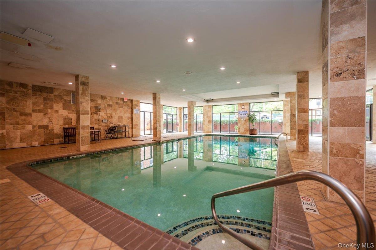 99 Randall Avenue Unit: 1F thumbnail 16