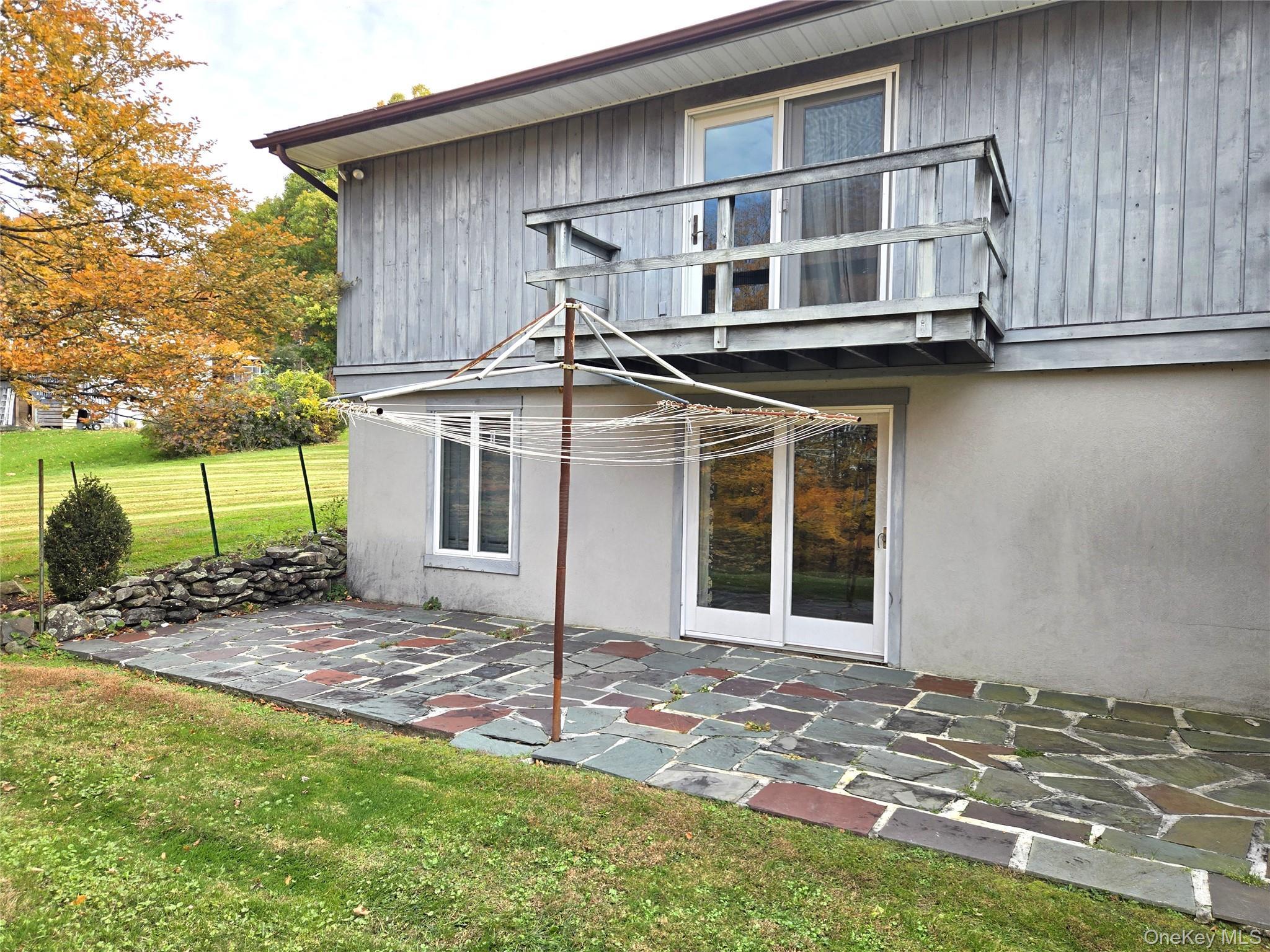 15 Deerwood Drive thumbnail 4
