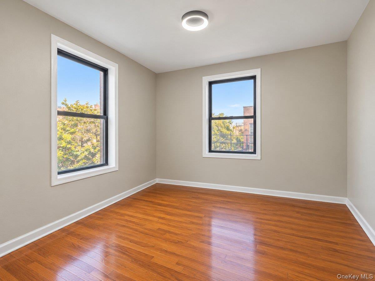 285 East 35th Street ST Unit: 6E thumbnail 7