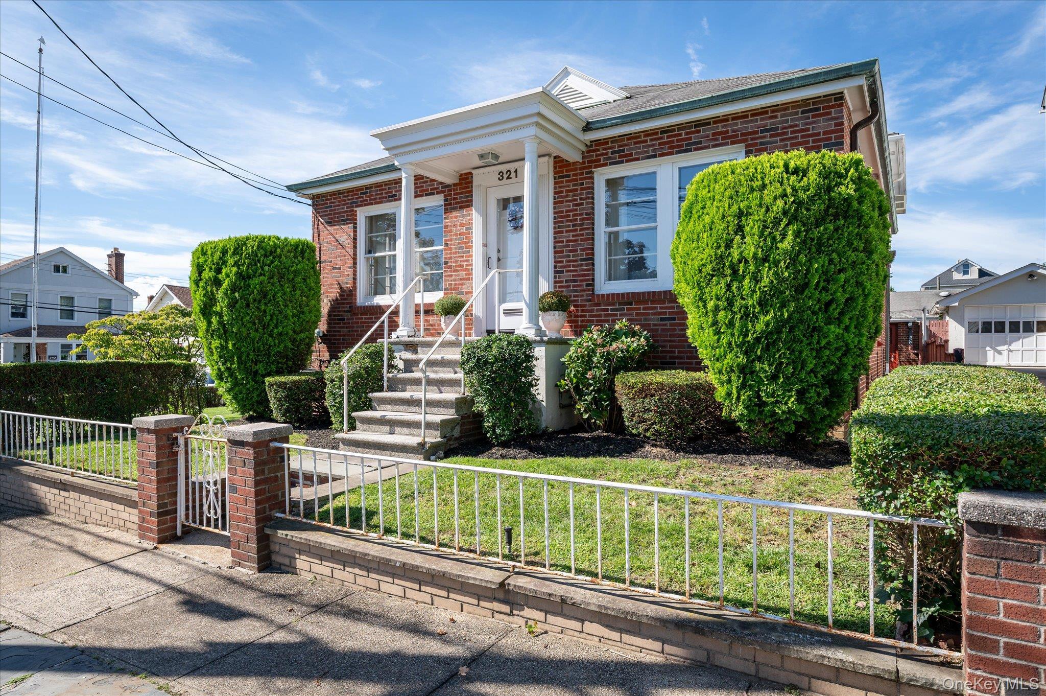 321 Hayward Street thumbnail 22