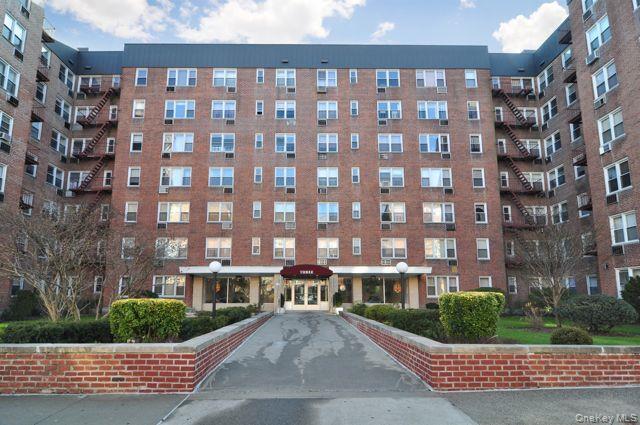 4 Sadore Lane Unit: 7M, Yonkers