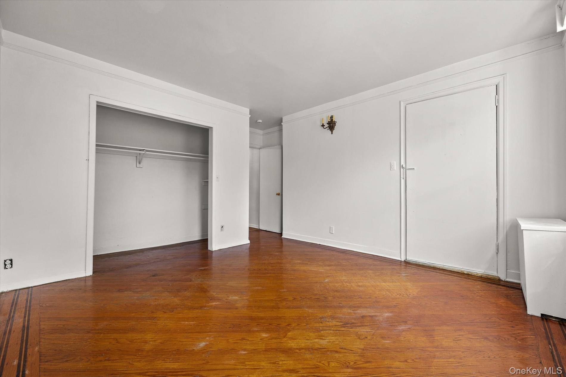 1441 Troy Avenue AVE thumbnail 6