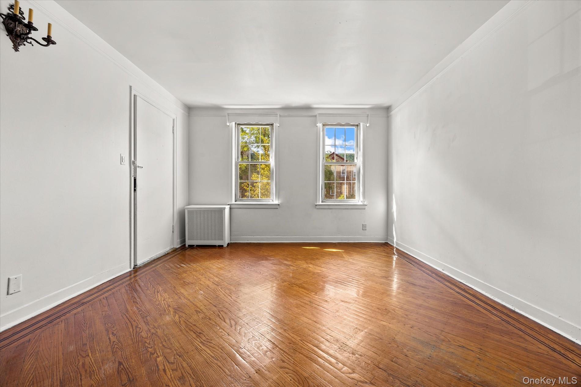 1441 Troy Avenue AVE thumbnail 5
