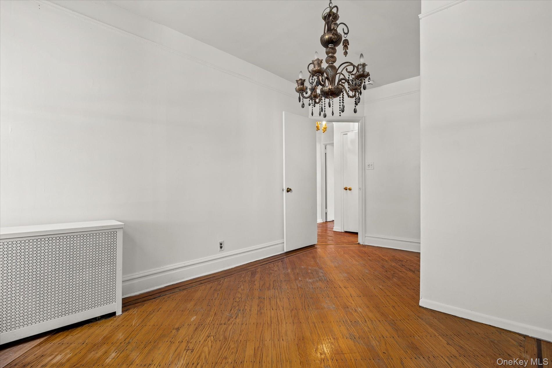 1441 Troy Avenue AVE thumbnail 8