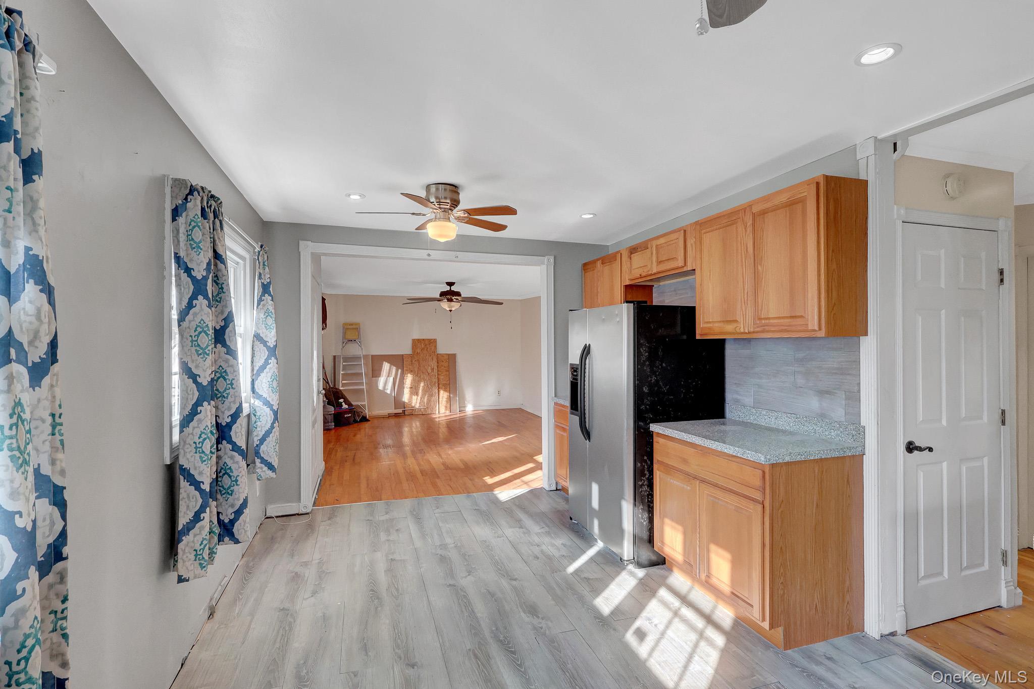 247 Delaware Avenue thumbnail 9