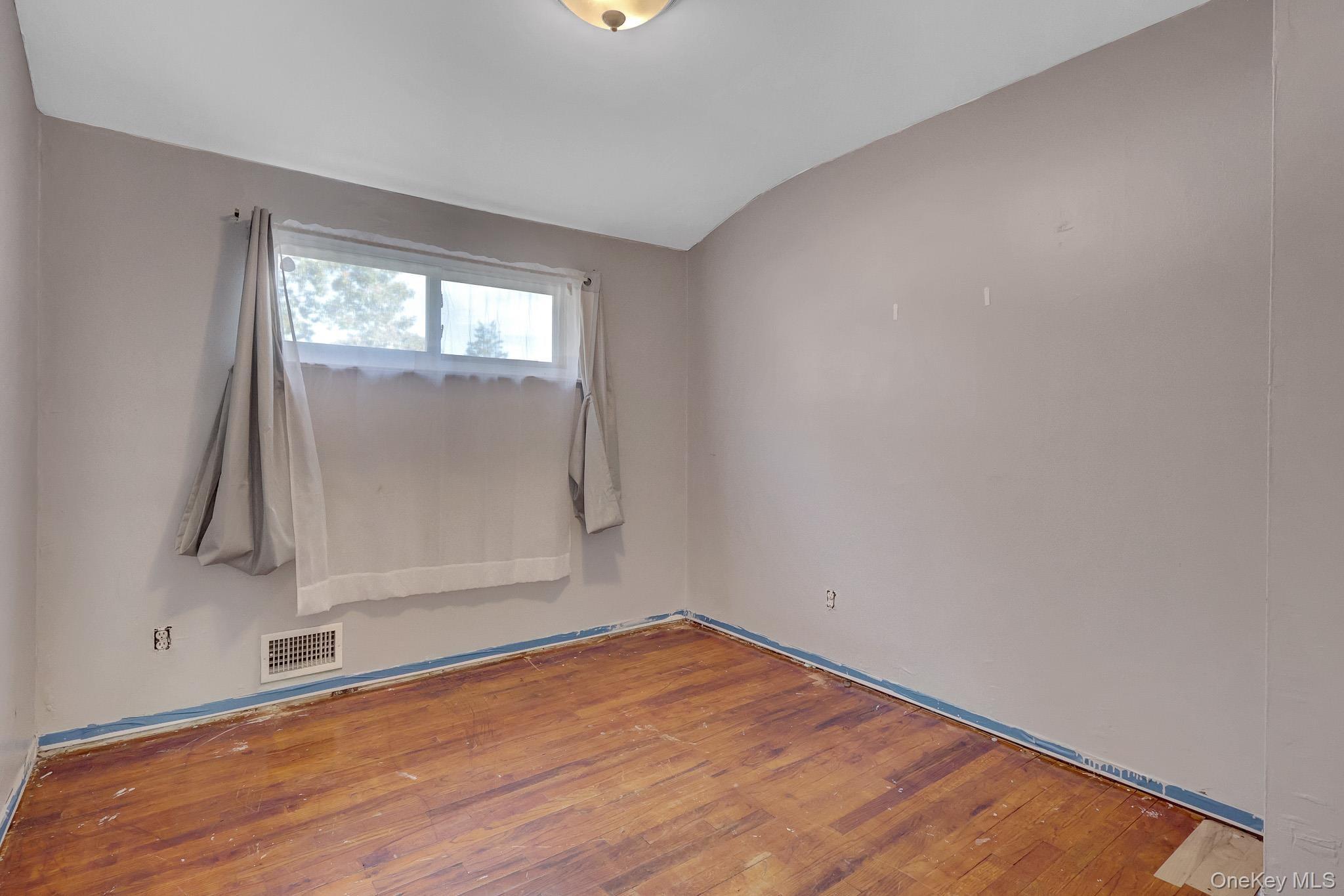 247 Delaware Avenue thumbnail 17