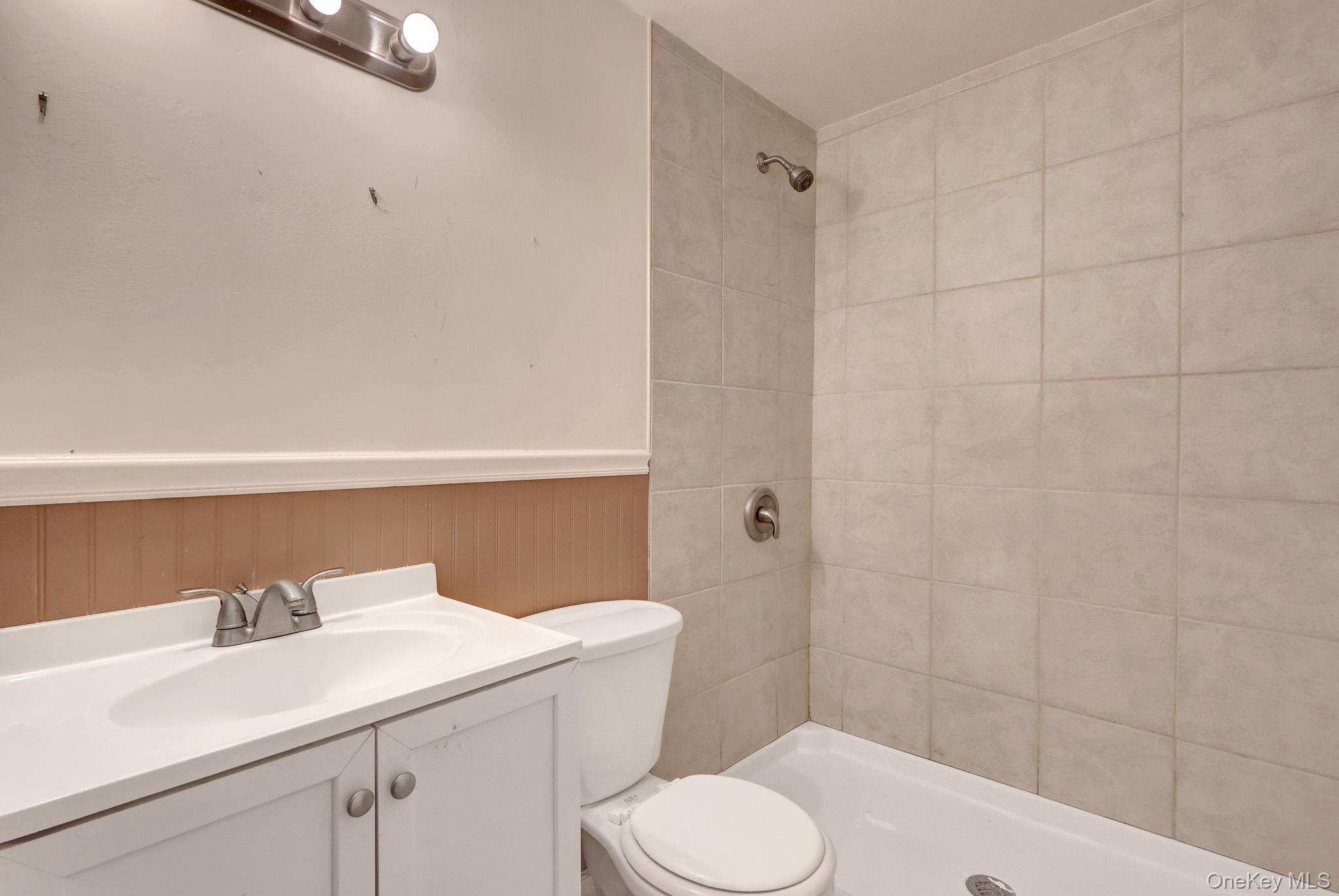 247 Delaware Avenue thumbnail 38