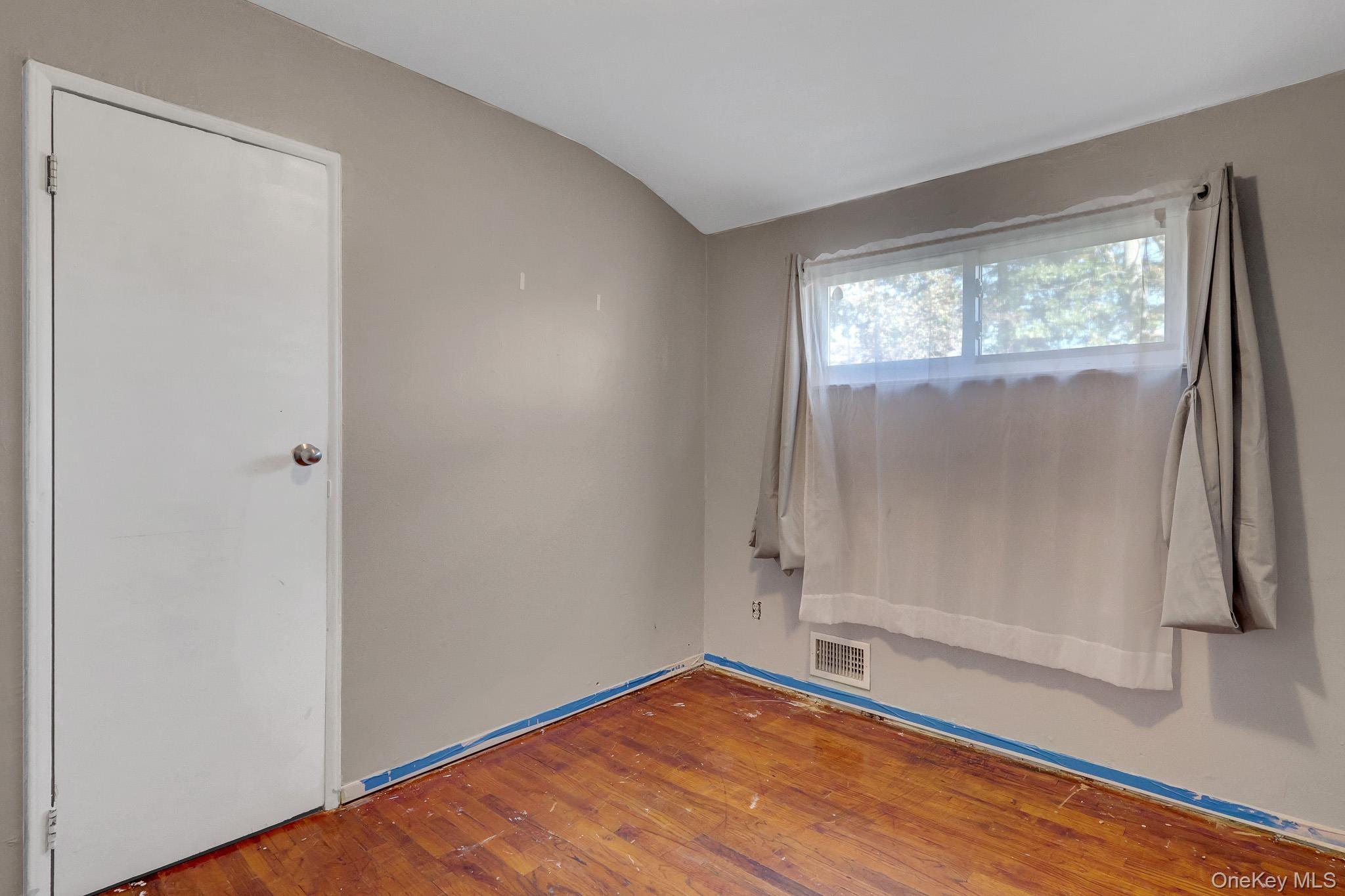 247 Delaware Avenue thumbnail 18